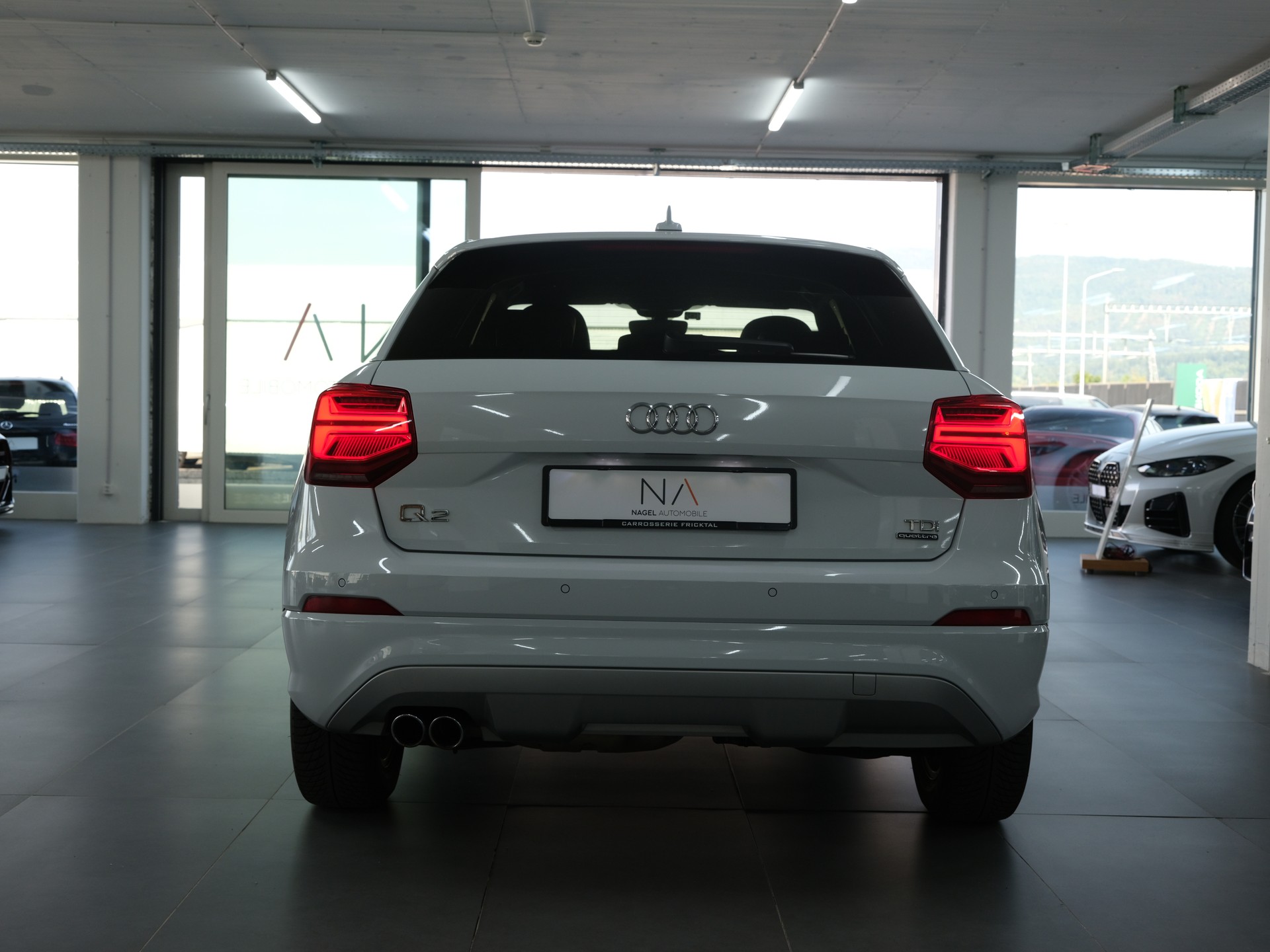 AUDI Q2 2.0 TDI sport S-tronic *S-Line* *Rückfahrkamera* *Leder Paket*-showroom-element-3