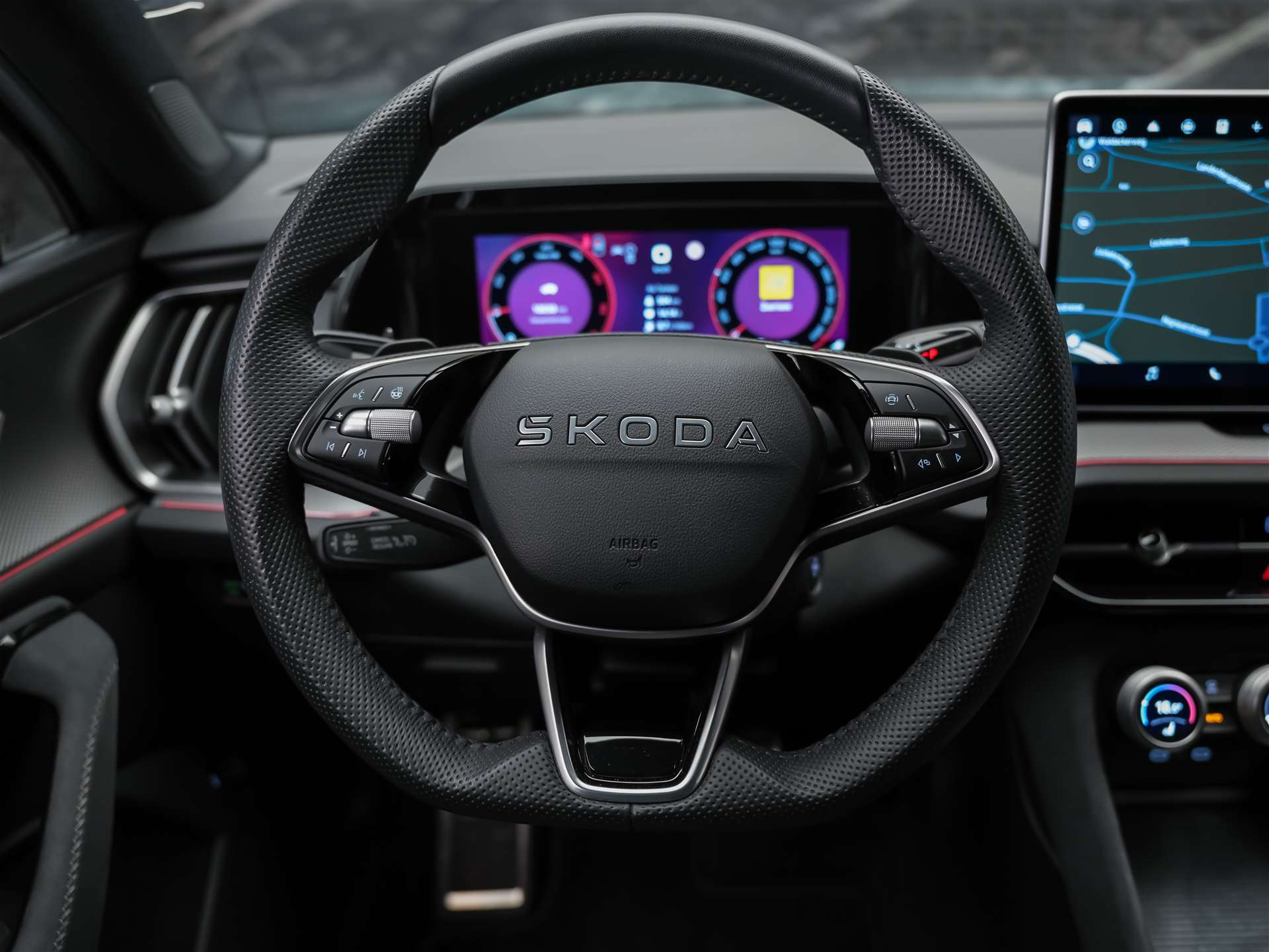 SKODA Kodiaq 2.0 TDI Sportline 4x4 *Werksgarantie*Abstandsregler*Matrix LED Scheinwerfer*-image-27