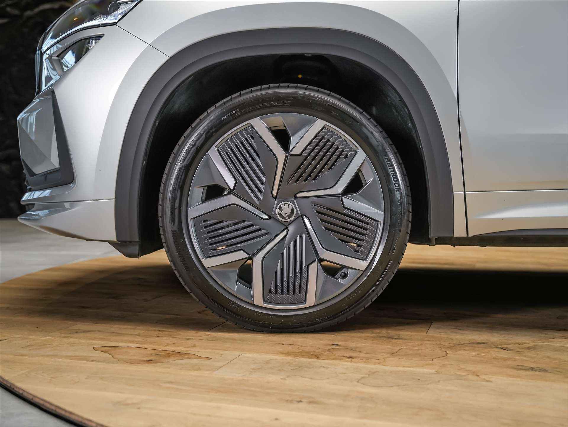 SKODA Kodiaq 2.0 TDI Sportline 4x4 *Werksgarantie*Abstandsregler*Matrix LED Scheinwerfer*-image-17