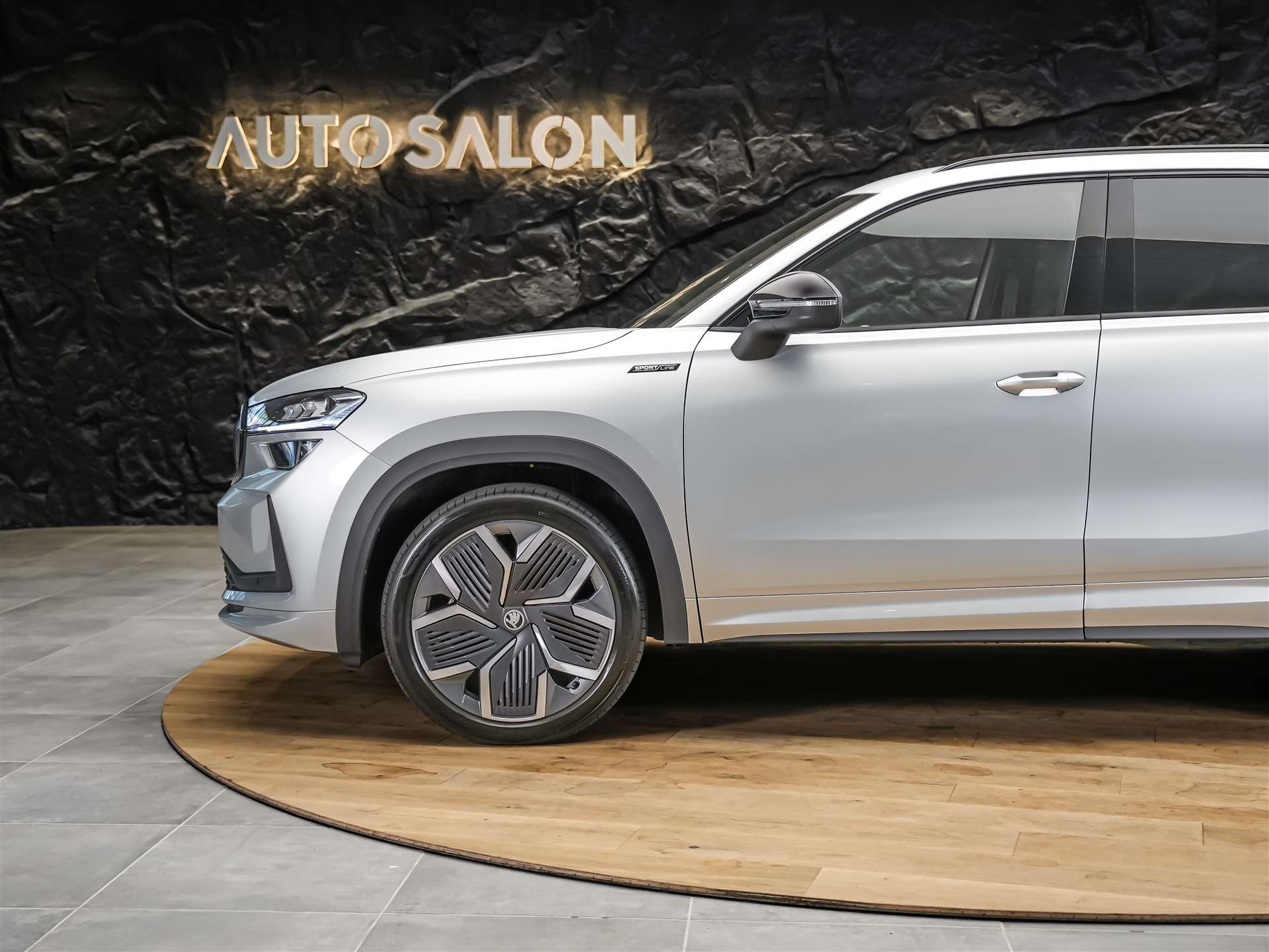 SKODA Kodiaq 2.0 TDI Sportline 4x4 *Werksgarantie*Abstandsregler*Matrix LED Scheinwerfer*-image-16