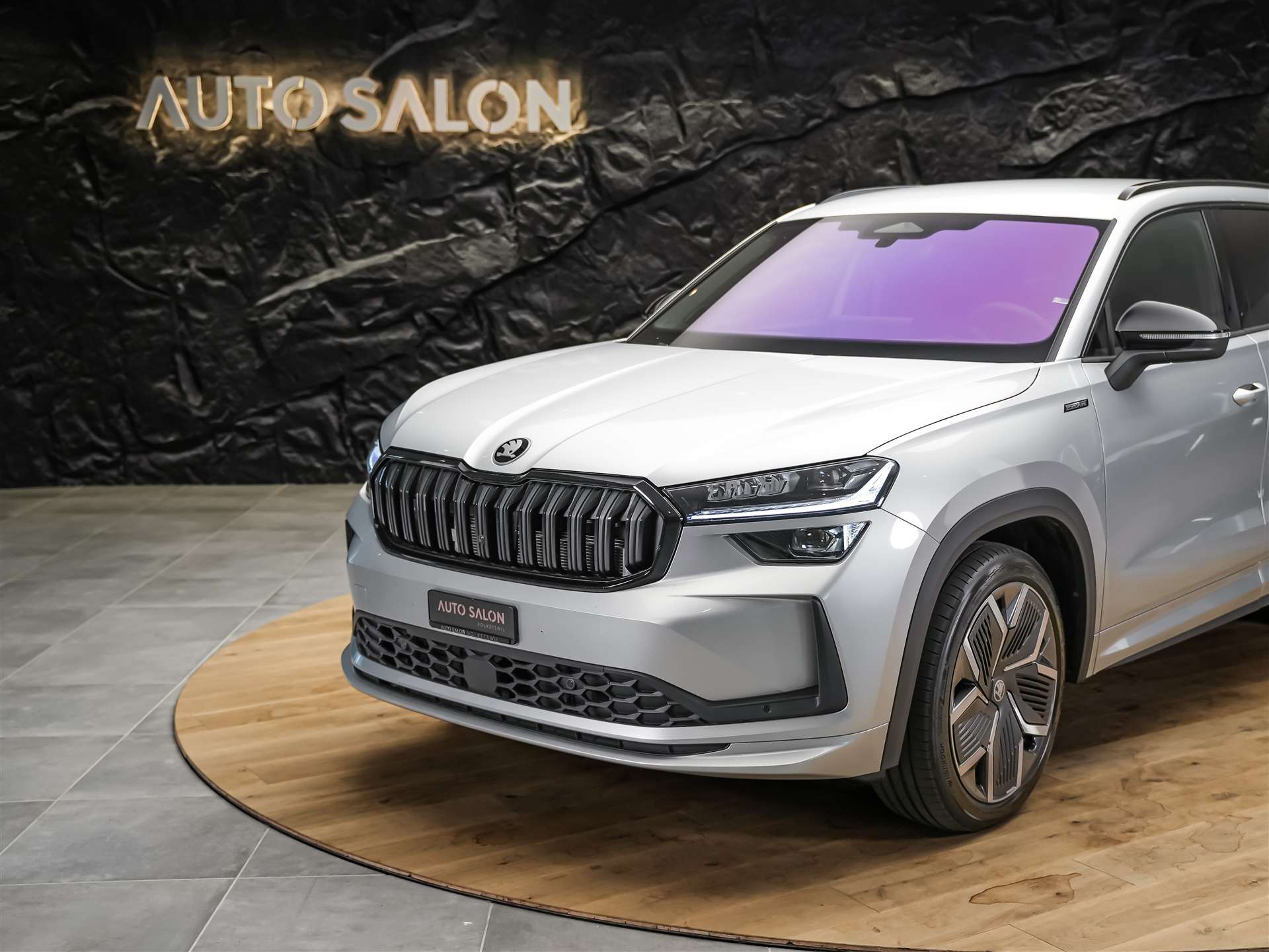 SKODA Kodiaq 2.0 TDI Sportline 4x4 *Werksgarantie*Abstandsregler*Matrix LED Scheinwerfer*-image-15