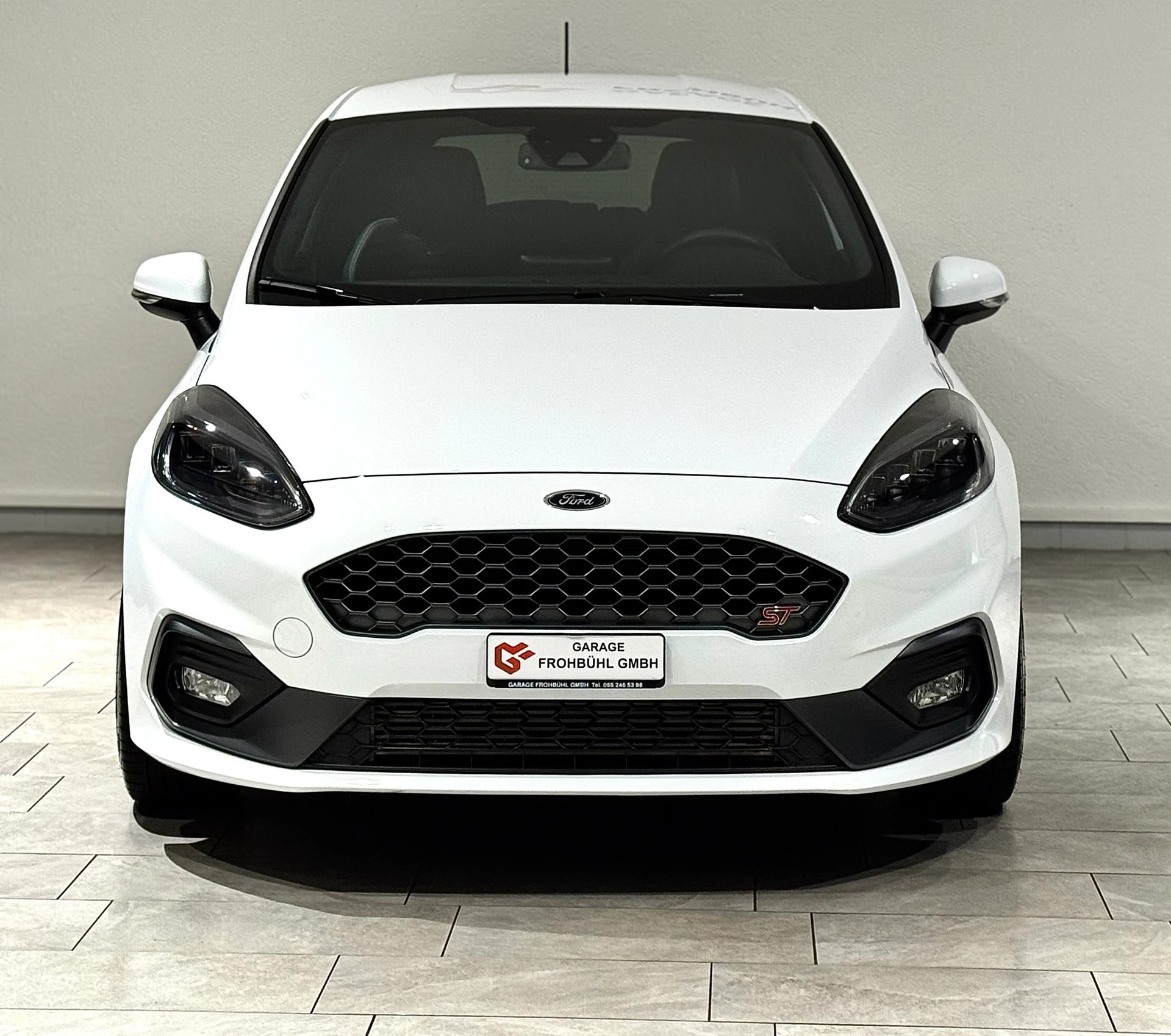 FORD Fiesta 1.5 SCTi ST Edition-showroom-element-1