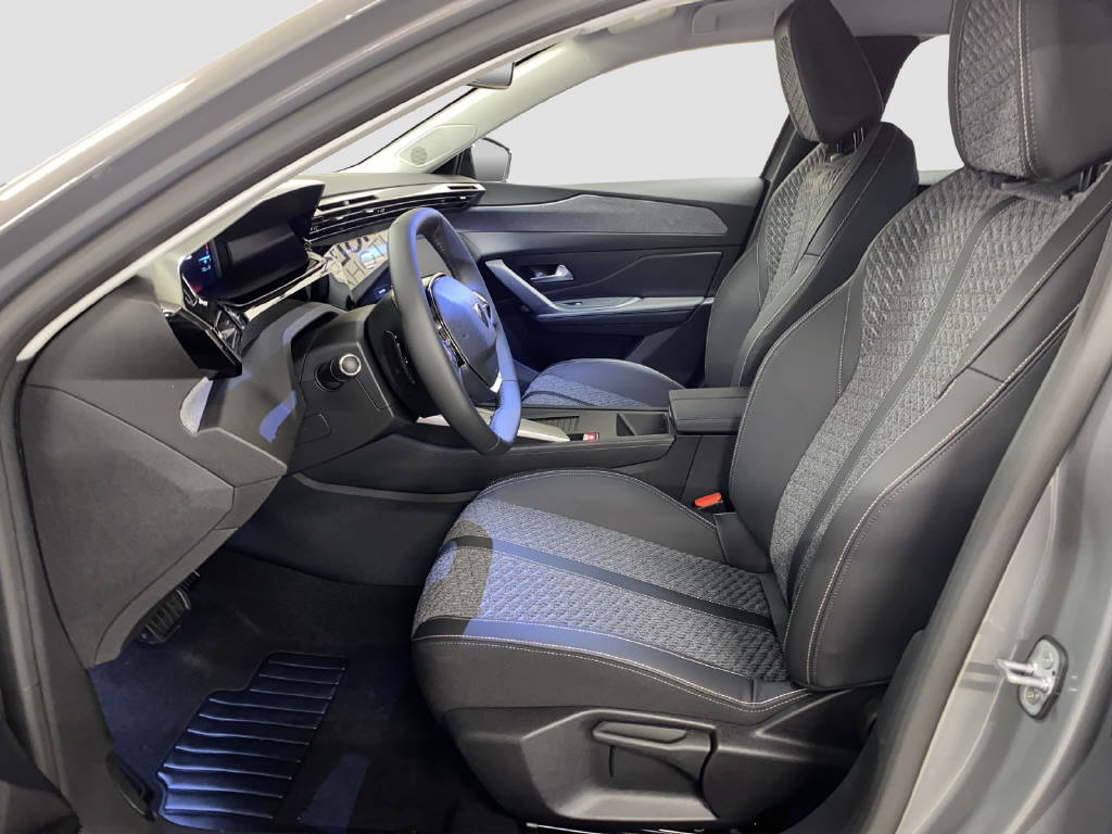 PEUGEOT 408 1.2 Hybrid Allure-image-5