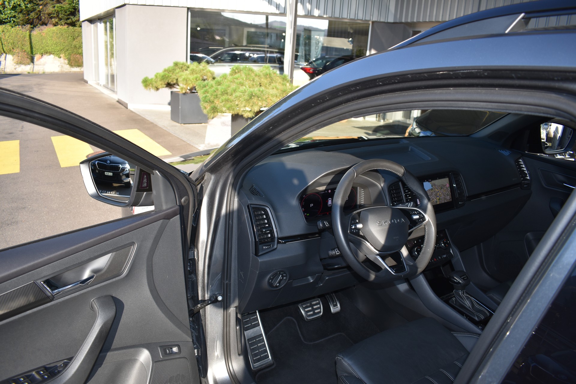 SKODA Karoq 2.0 TSI SportLine 4x4 DSG-image-7