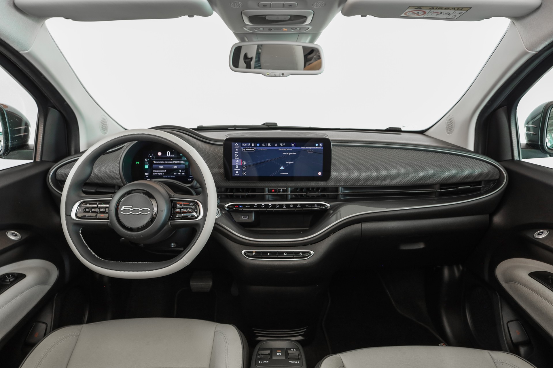 FIAT 500 C electric 87 kW La Prima By Bocelli-image-16