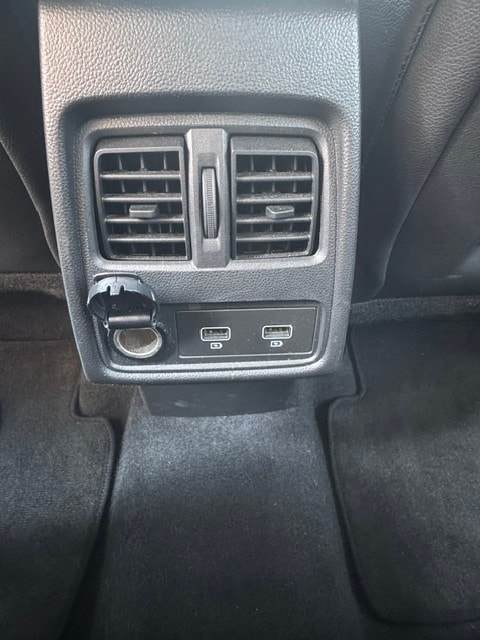 RENAULT Captur 1.3 TCe Techno EDC-image-23