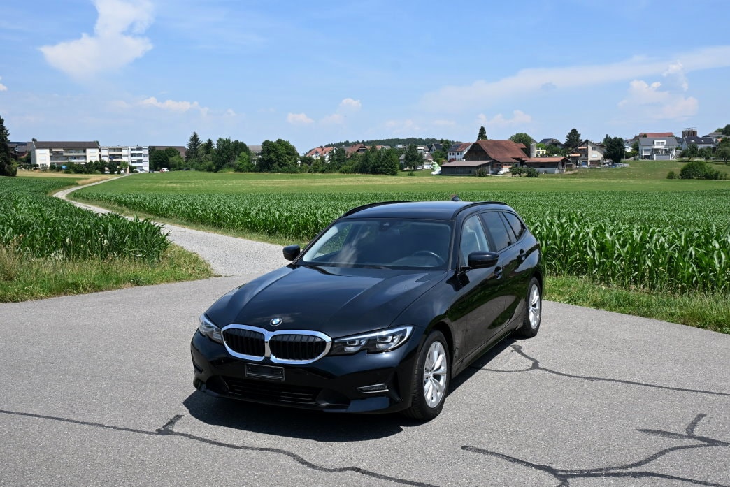 BMW 320d xDrive Touring Steptronic