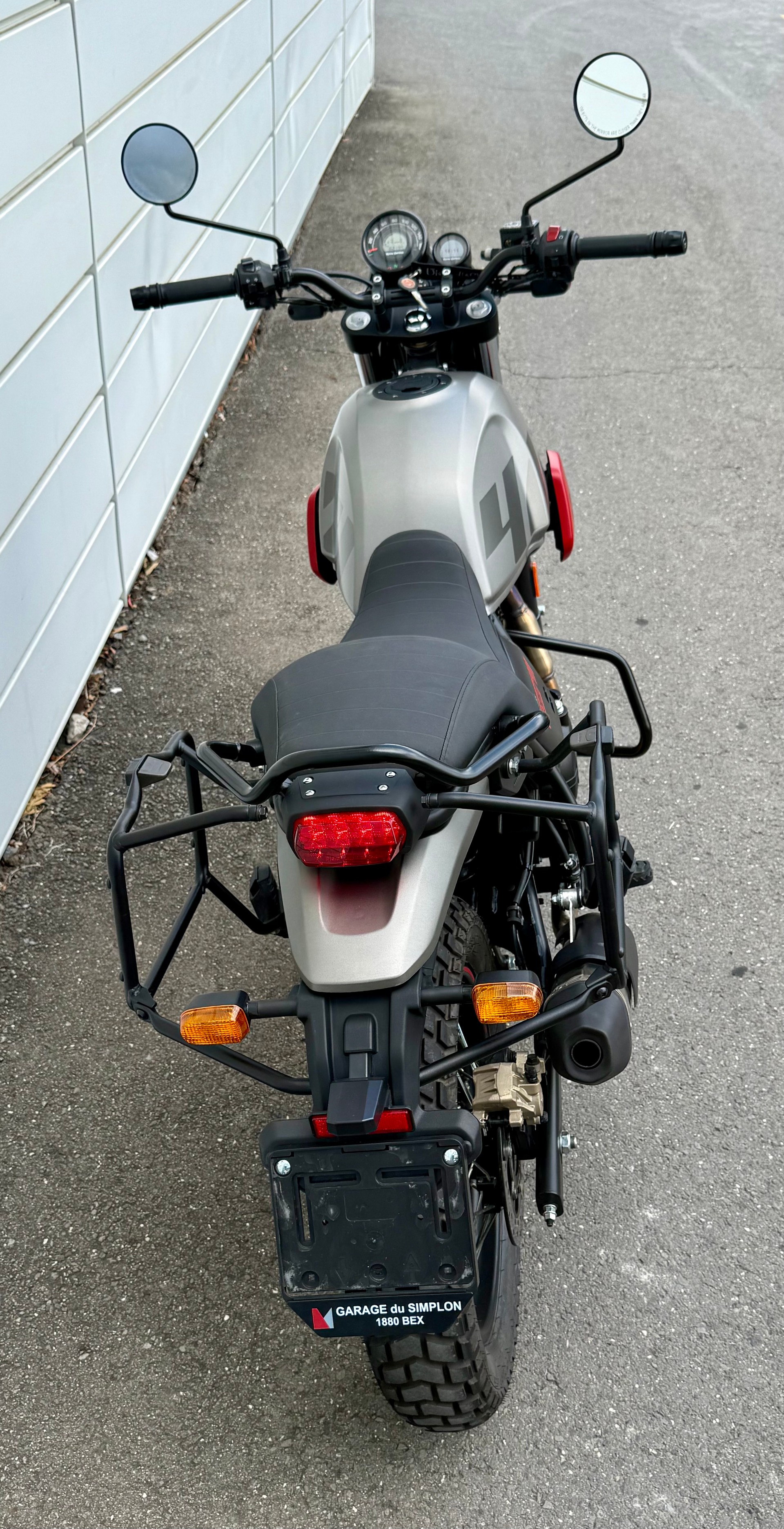 ROYAL ENFIELD Scram 411 Base-image-6