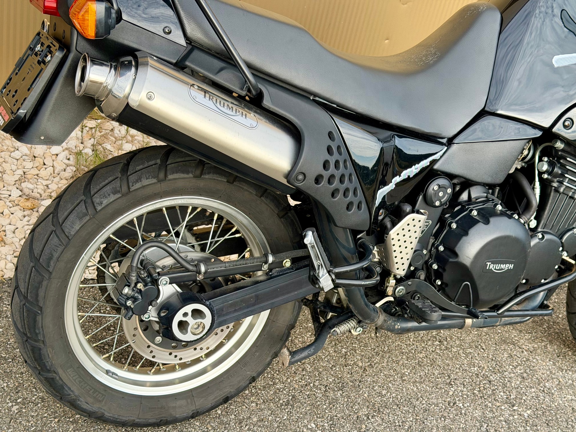 TRIUMPH Tiger 900-image-6