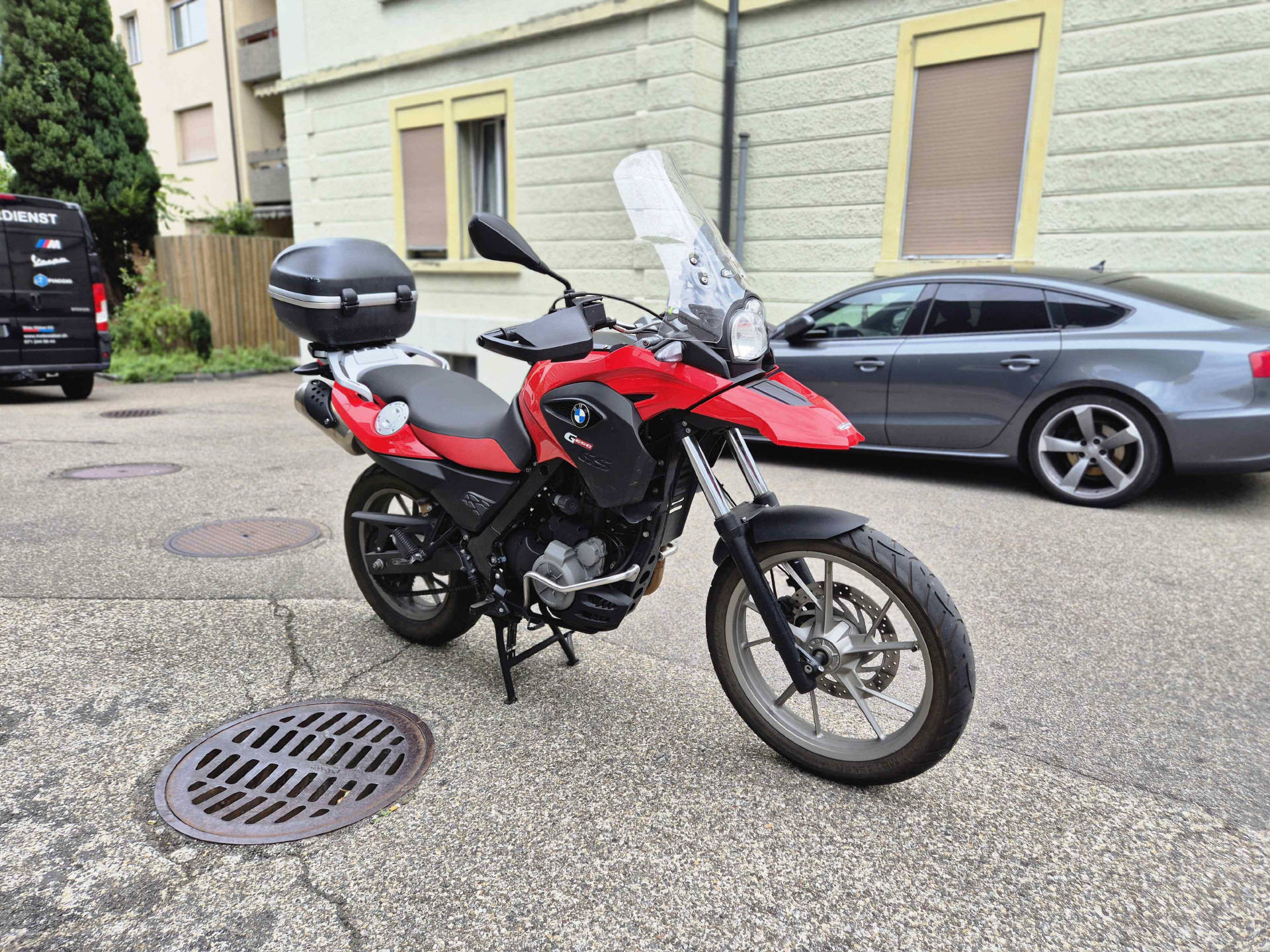 BMW G 650 GS-showroom-element-2