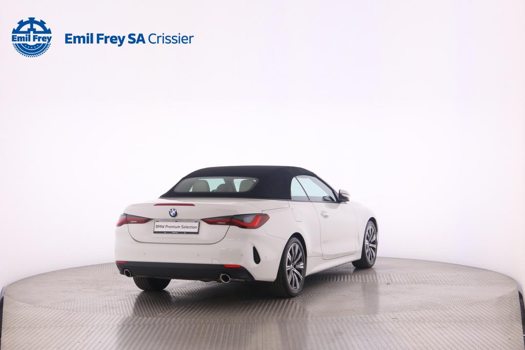BMW 420i Cabrio-showroom-element-1