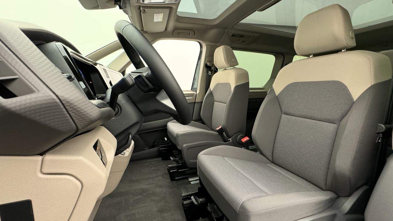 VW Multivan 1.5 eHybrid Life 4Motion DSG-image-4