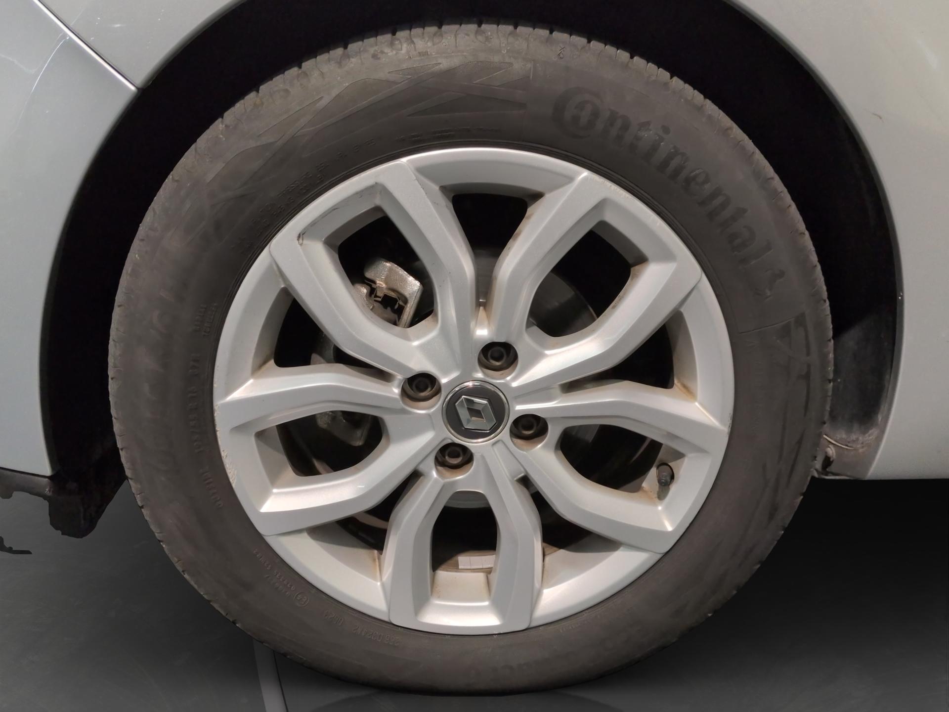 RENAULT Clio 1.2 16V T Intens EDC-image-22