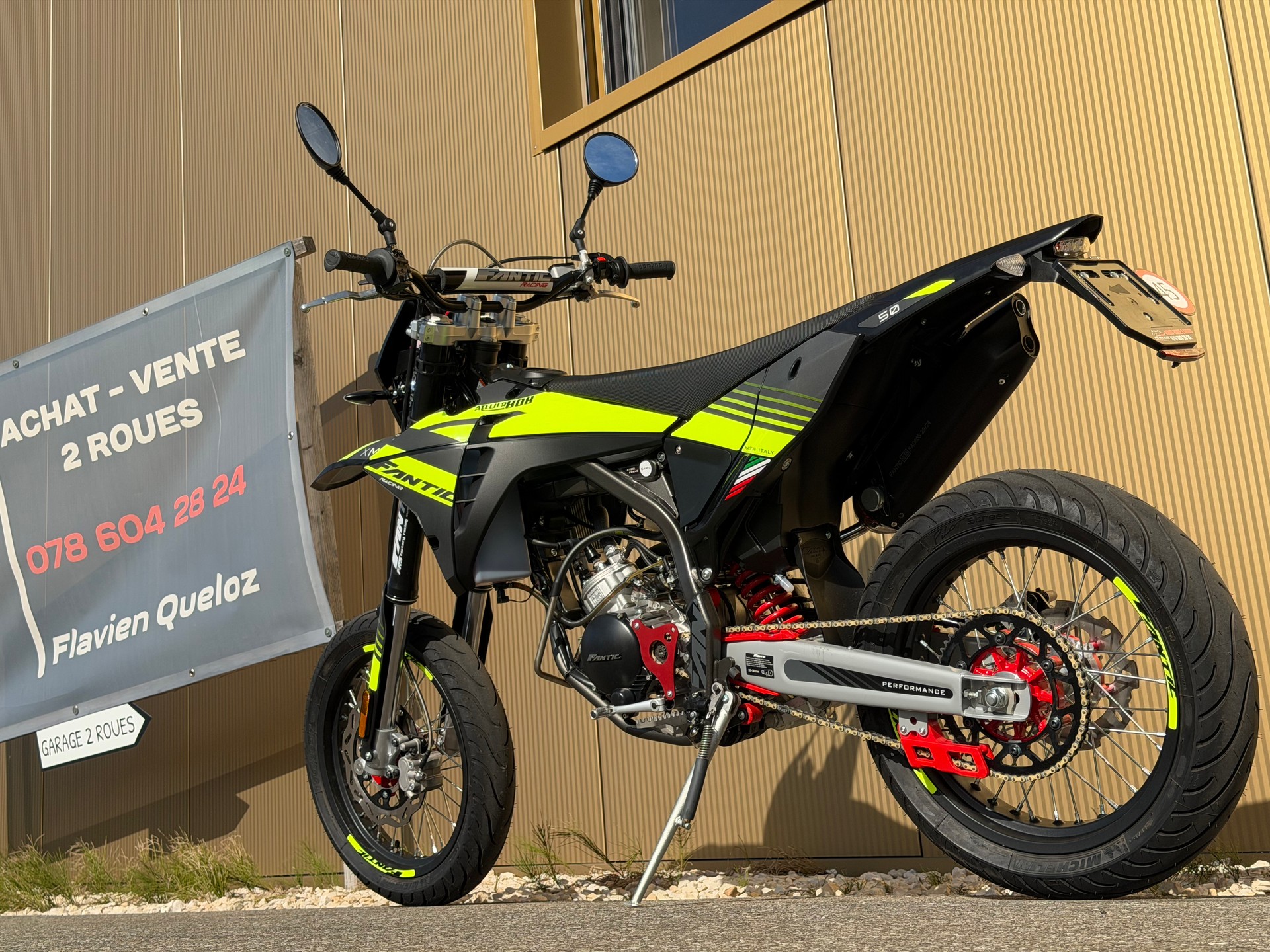 FANTIC Motard 50 Performance PLAQUE JAUNE 45 KM/H-image-11
