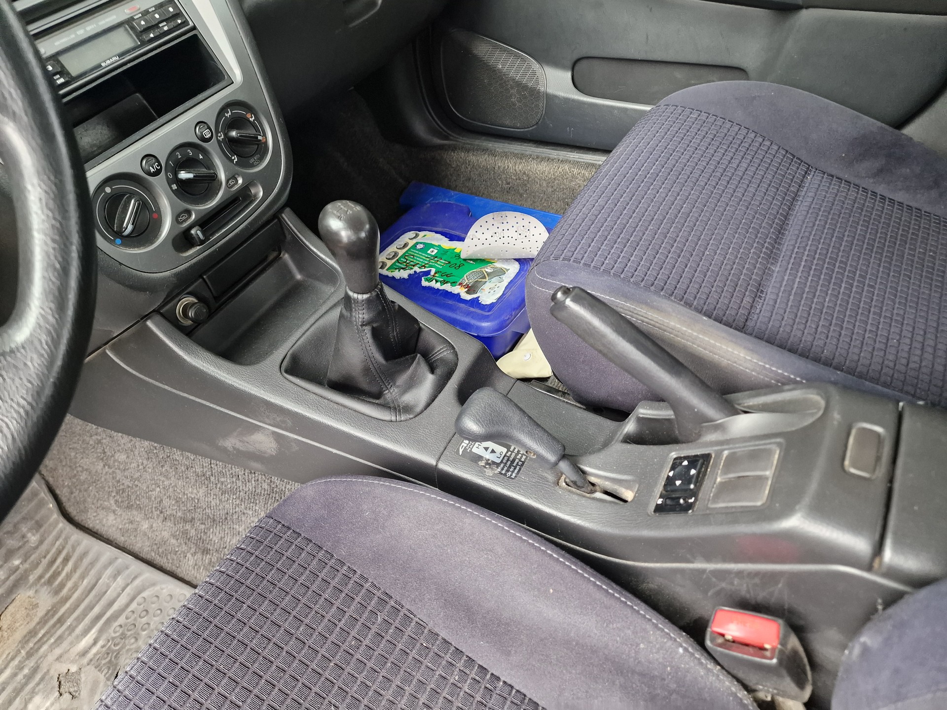 SUBARU Impreza 1.6 ab Platz 8x neuwertige Rad-showroom-element-3