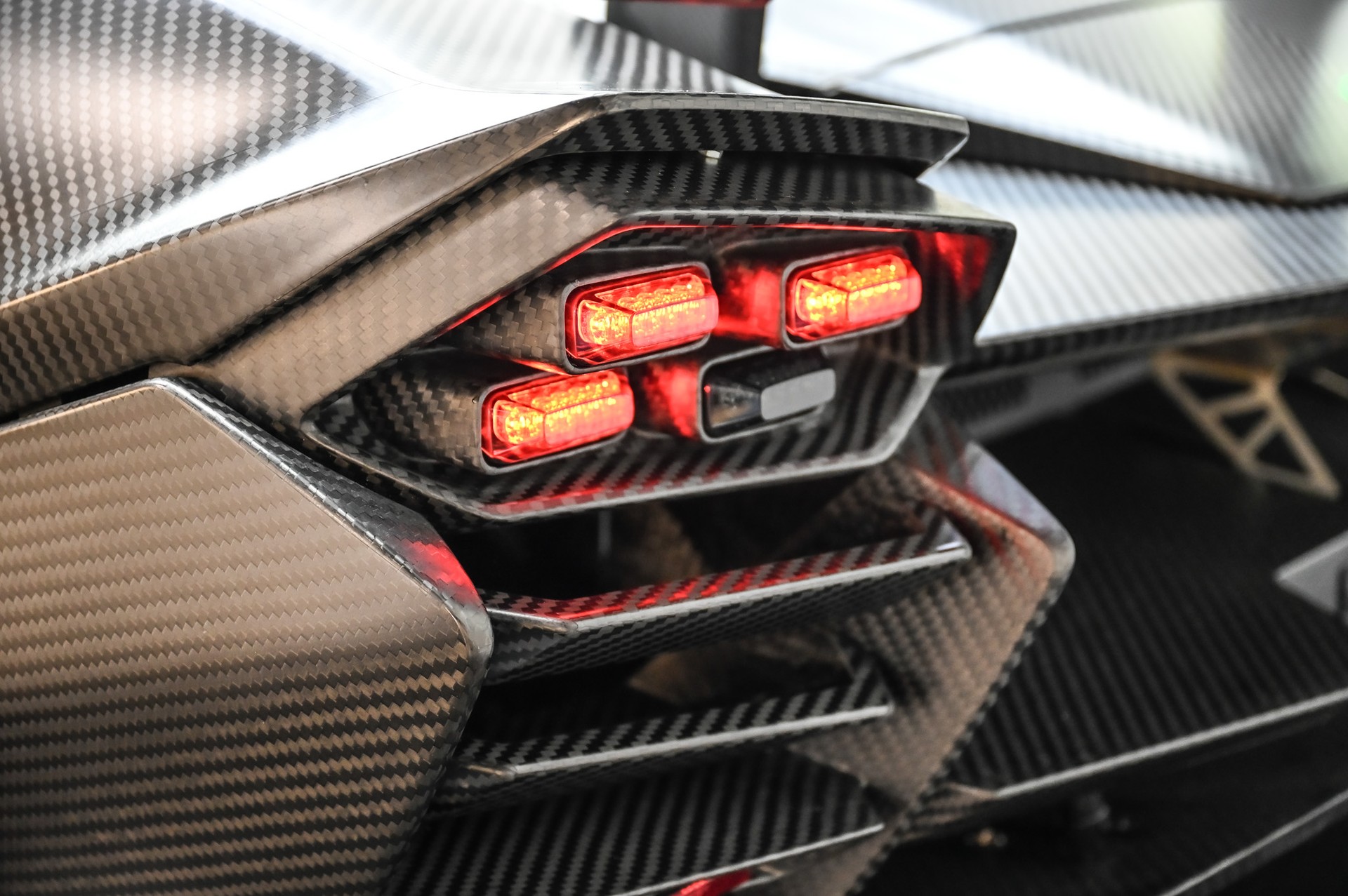 KTM X-BOW GT2-image-19