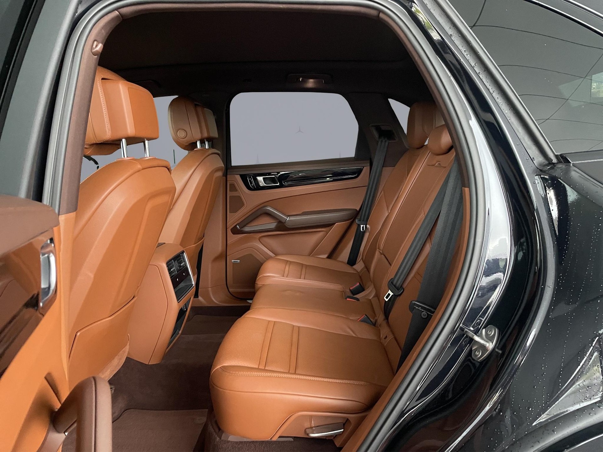 PORSCHE Cayenne 3.0 V6-image-11