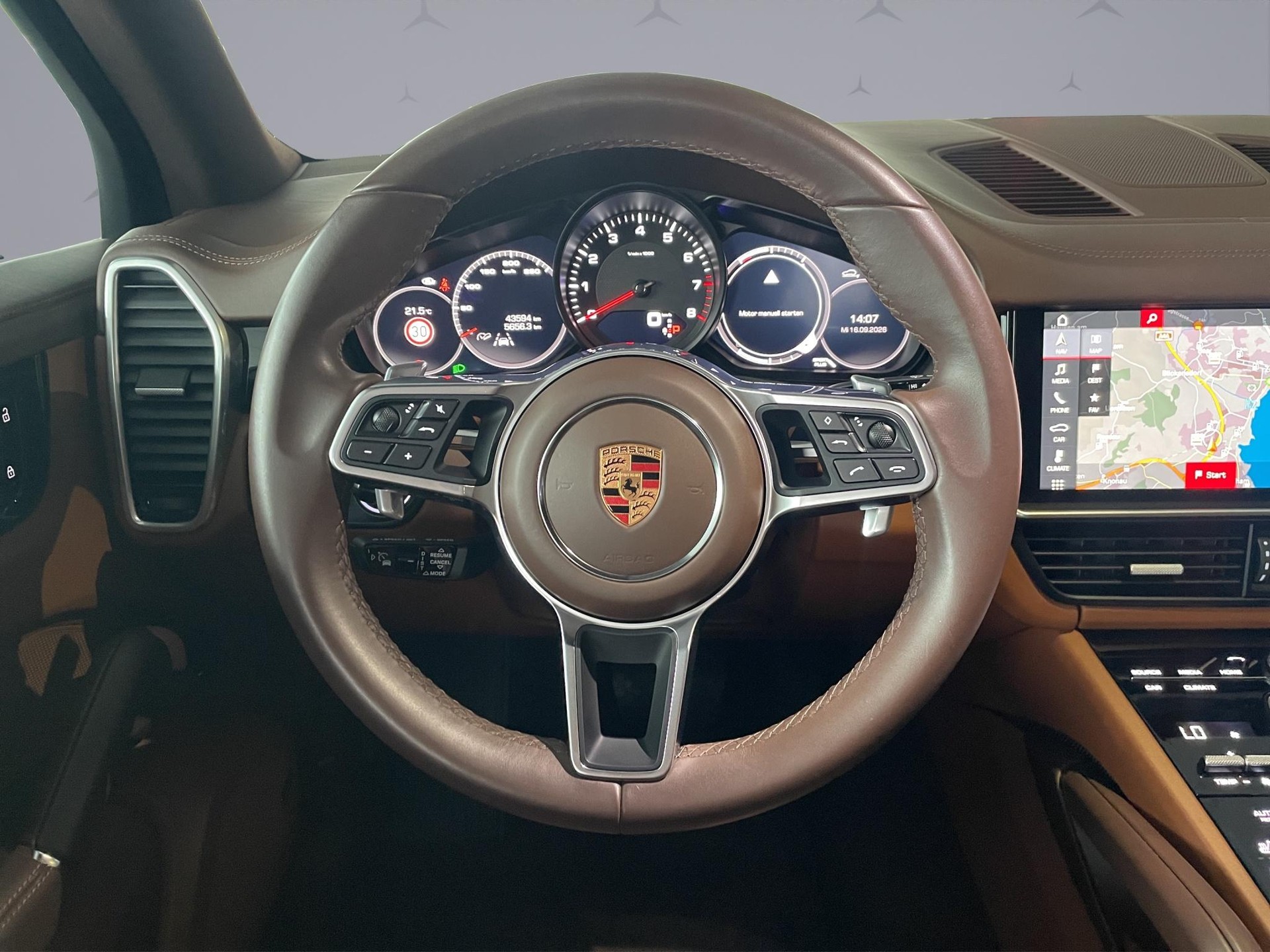PORSCHE Cayenne 3.0 V6-image-10