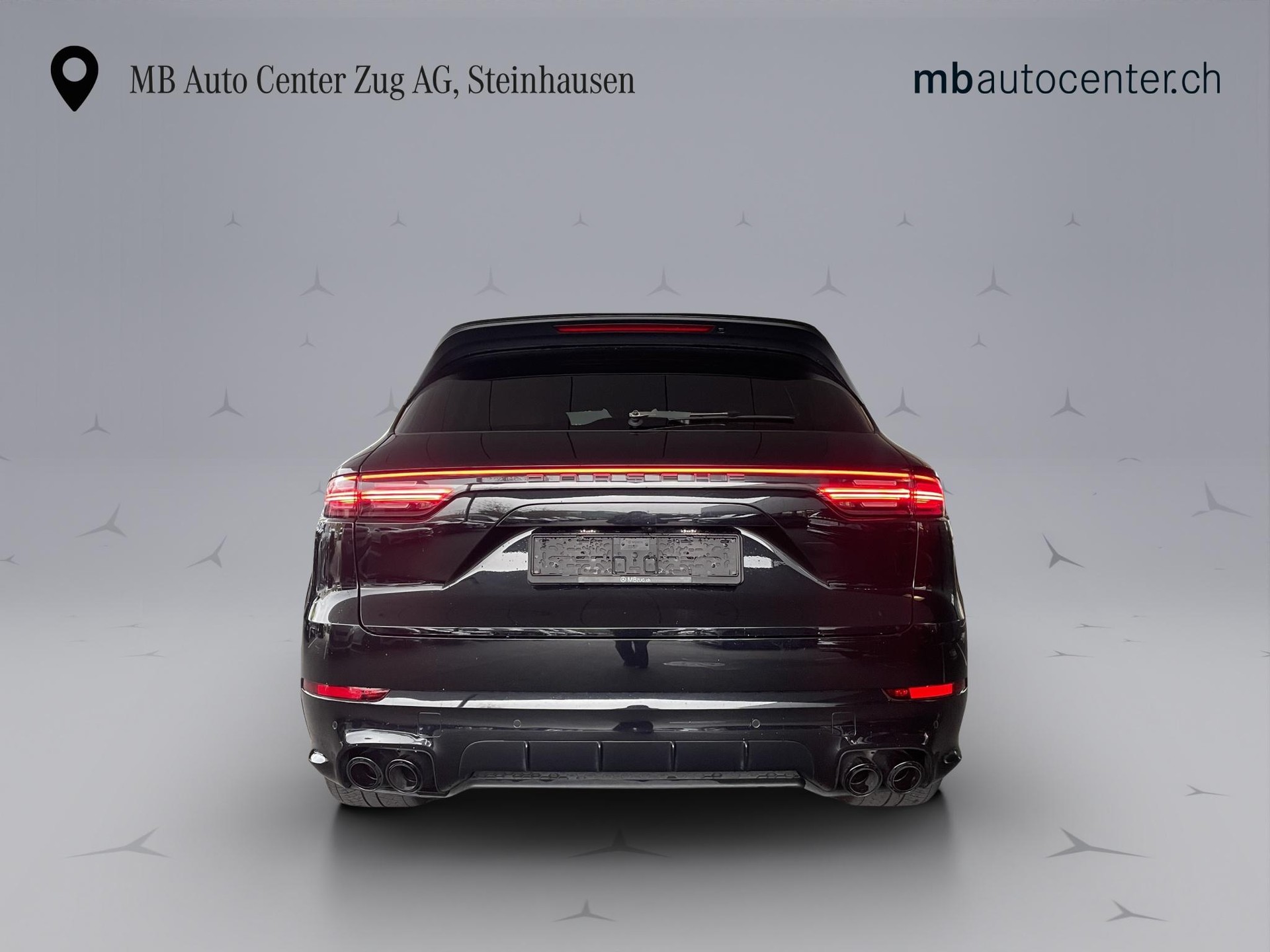 PORSCHE Cayenne 3.0 V6-showroom-element-3