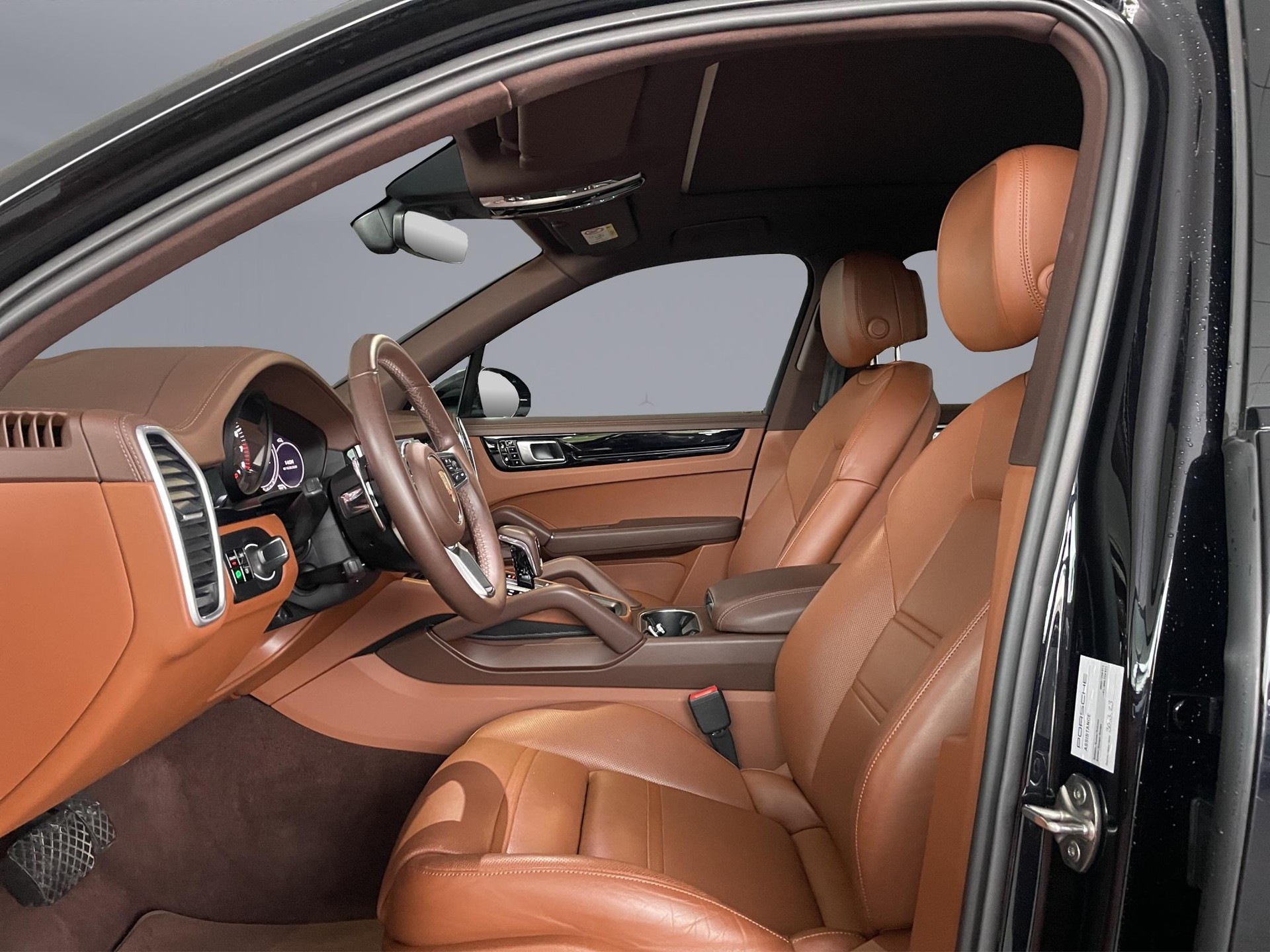 PORSCHE Cayenne 3.0 V6-image-8