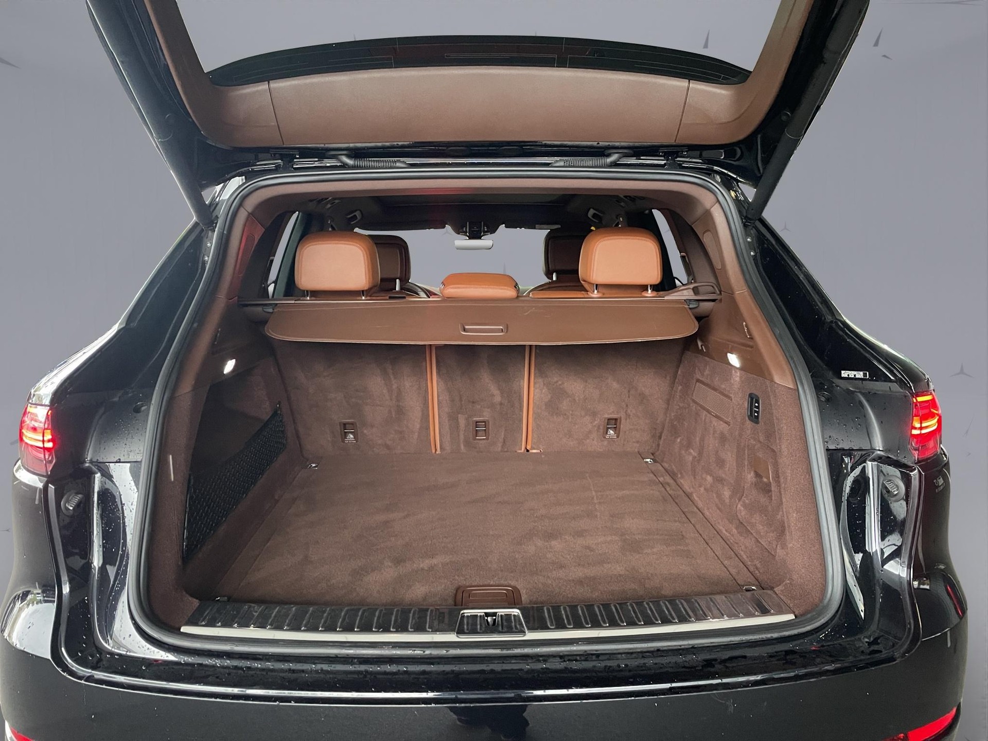 PORSCHE Cayenne 3.0 V6-image-17