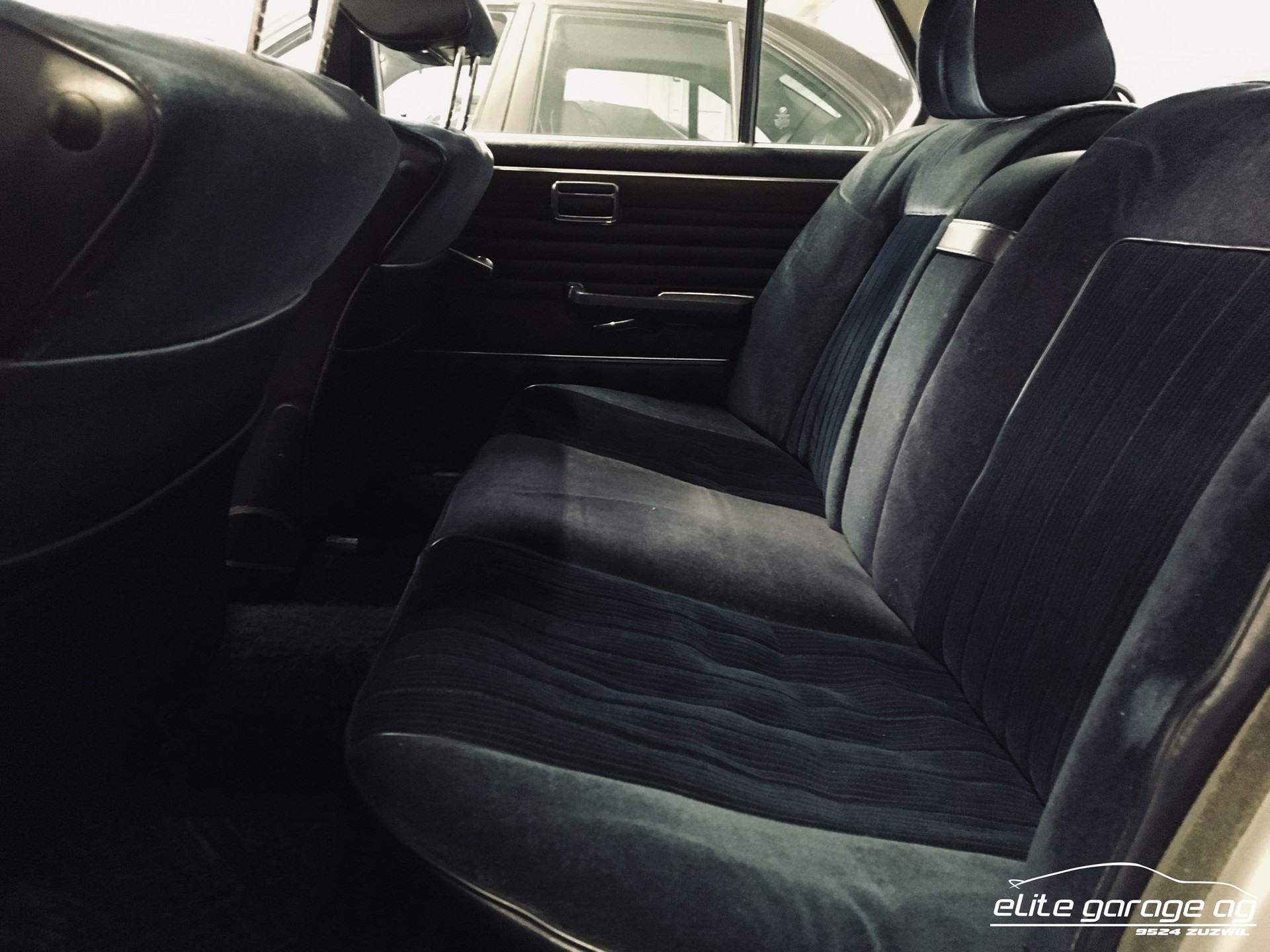 BMW 3.0 S-image-12