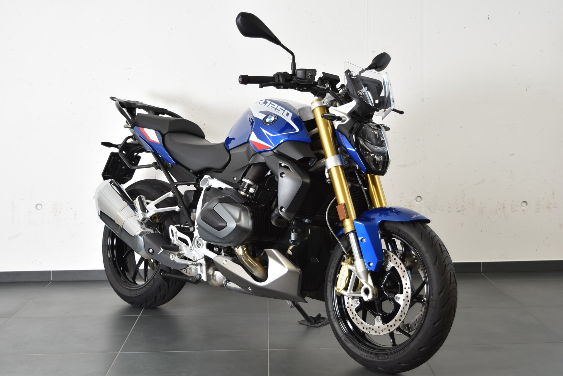 BMW R 1250 R-image-2