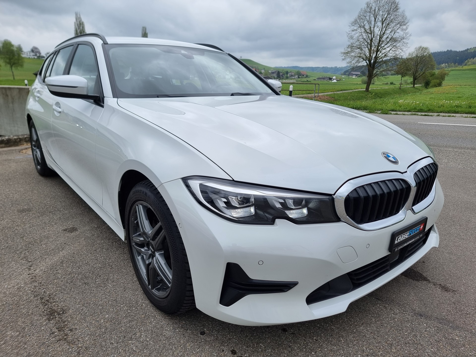 BMW 320d xDrive 48V Touring Steptronic