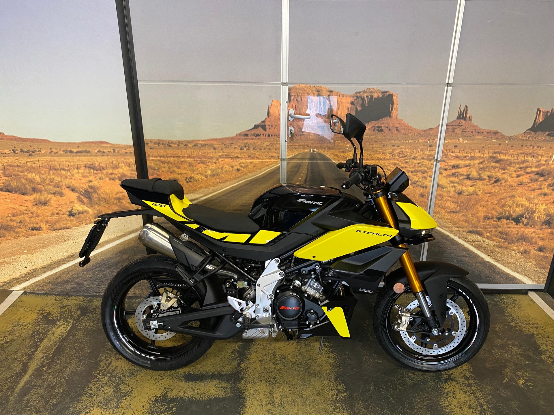 FANTIC STEALTH 125-image-0