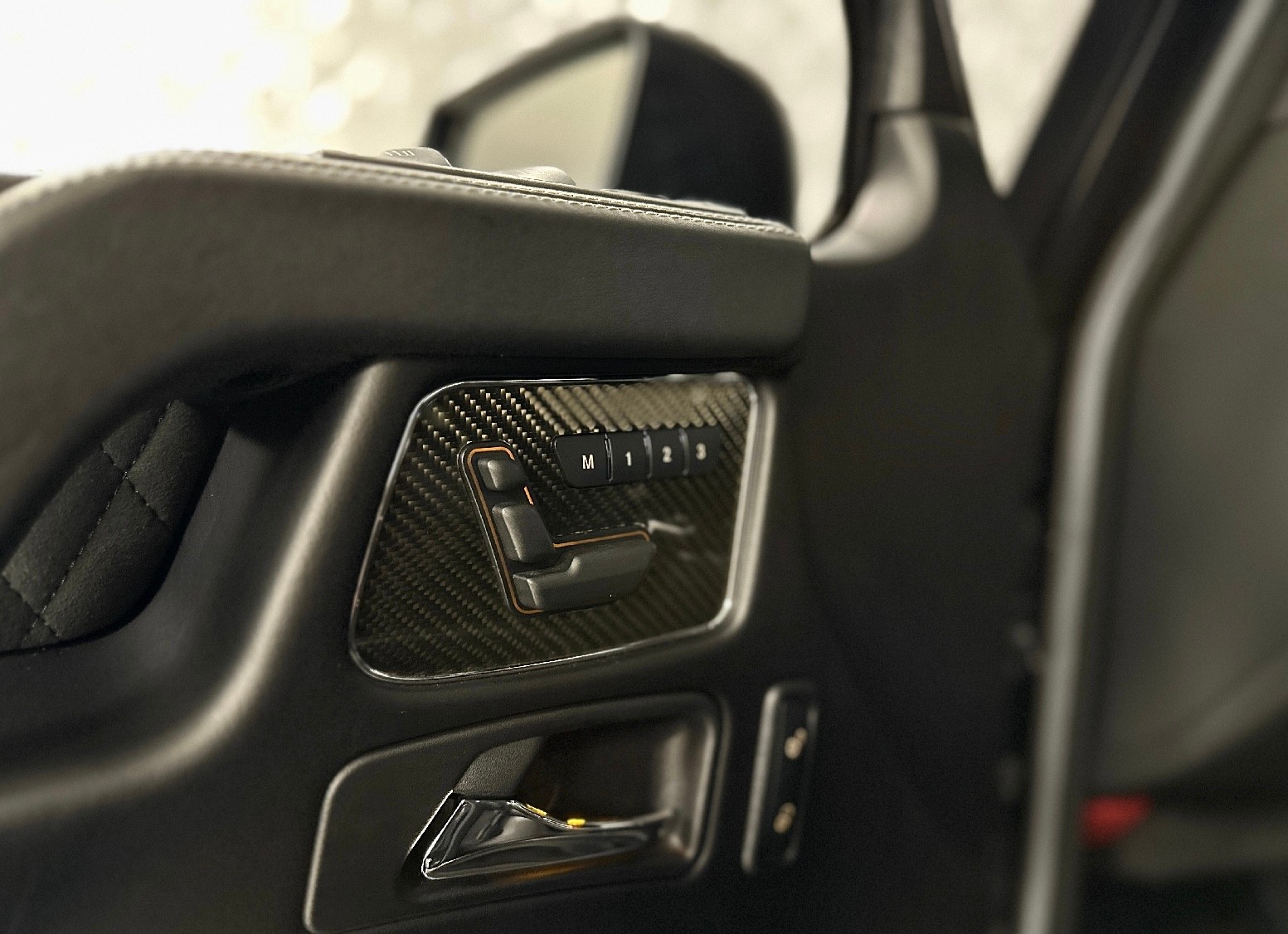 MERCEDES-BENZ G 500 4x4² 7G-Tronic-image-15