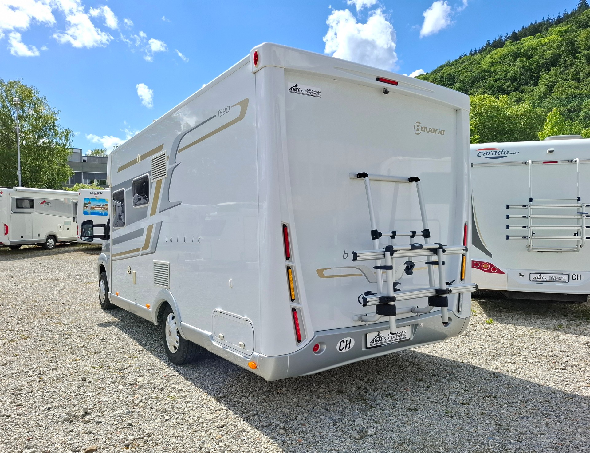 BAVARIA Baltic T690 - ab MFK! Service! Gaskontrolle!-image-4