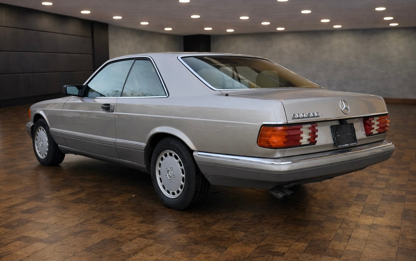 MERCEDES-BENZ 500 SEC Automatic-image-6