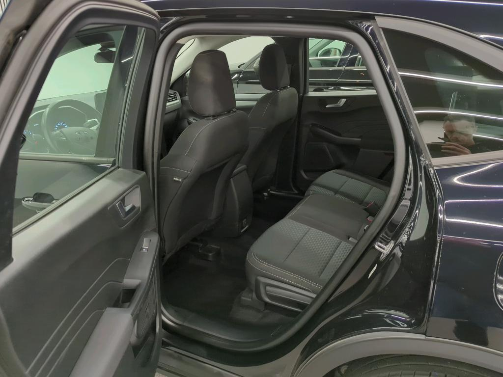 FORD Kuga 1.5 TDCi Cool & Connect 2WD Automat-image-7