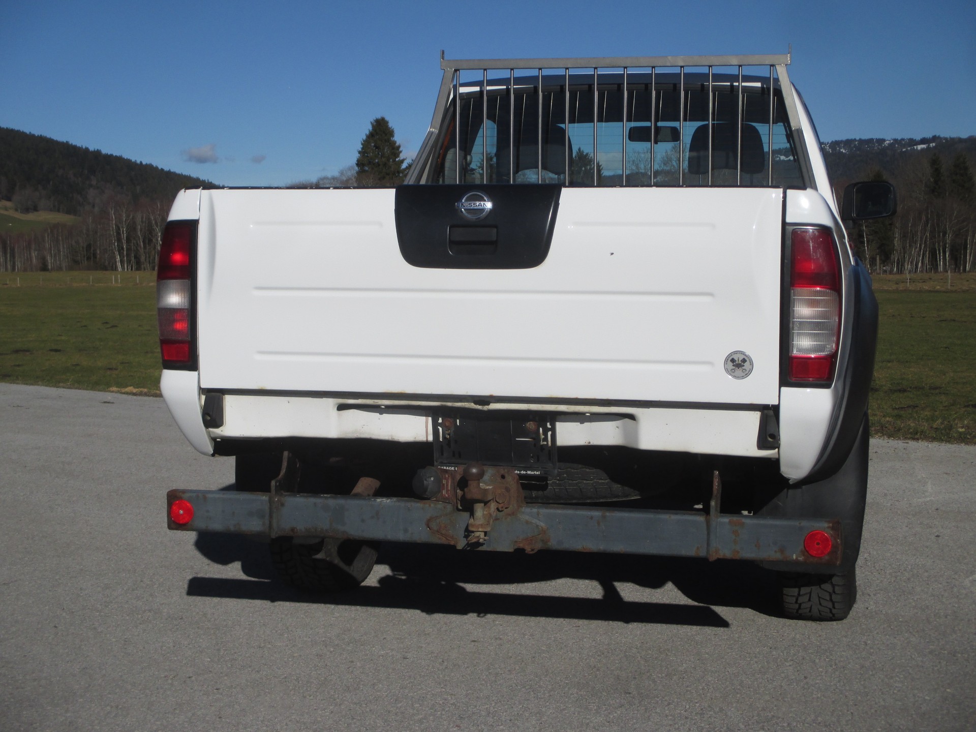 NISSAN NP300 4x4 King Cab-image-15