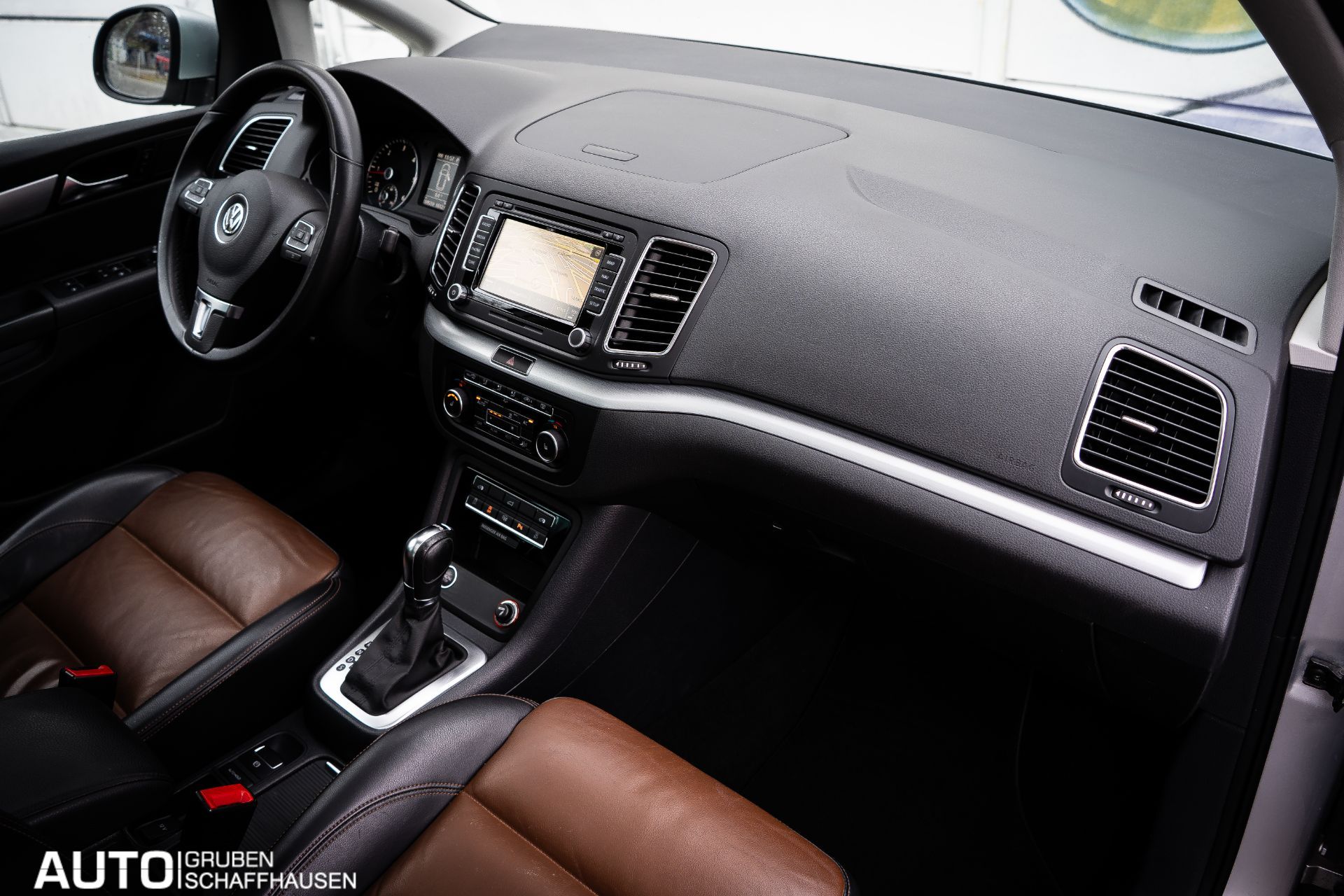 VW Sharan 2.0 TDI BlueMotion Technology Highline DSG-image-13