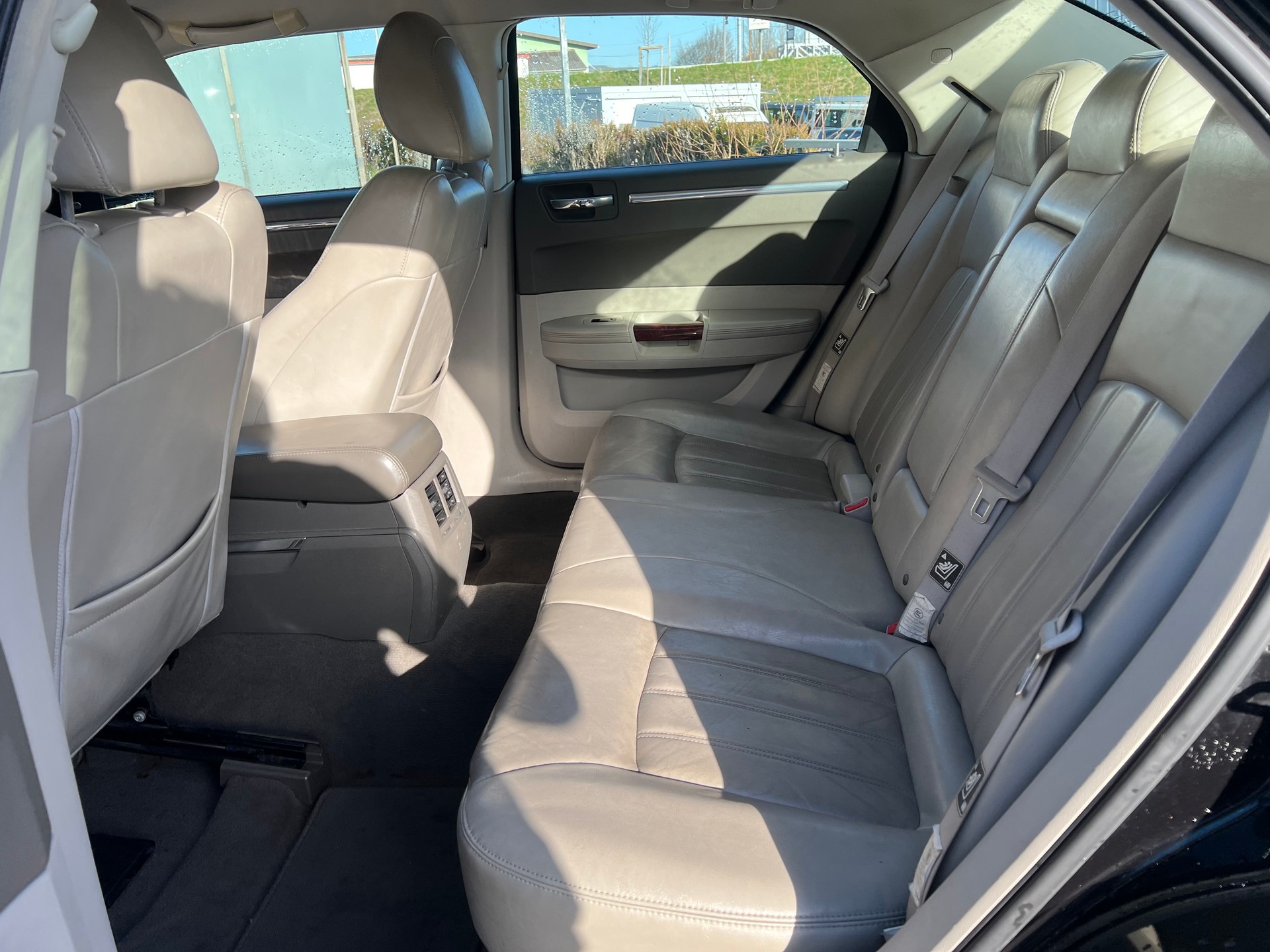 CHRYSLER 3.5-image-11