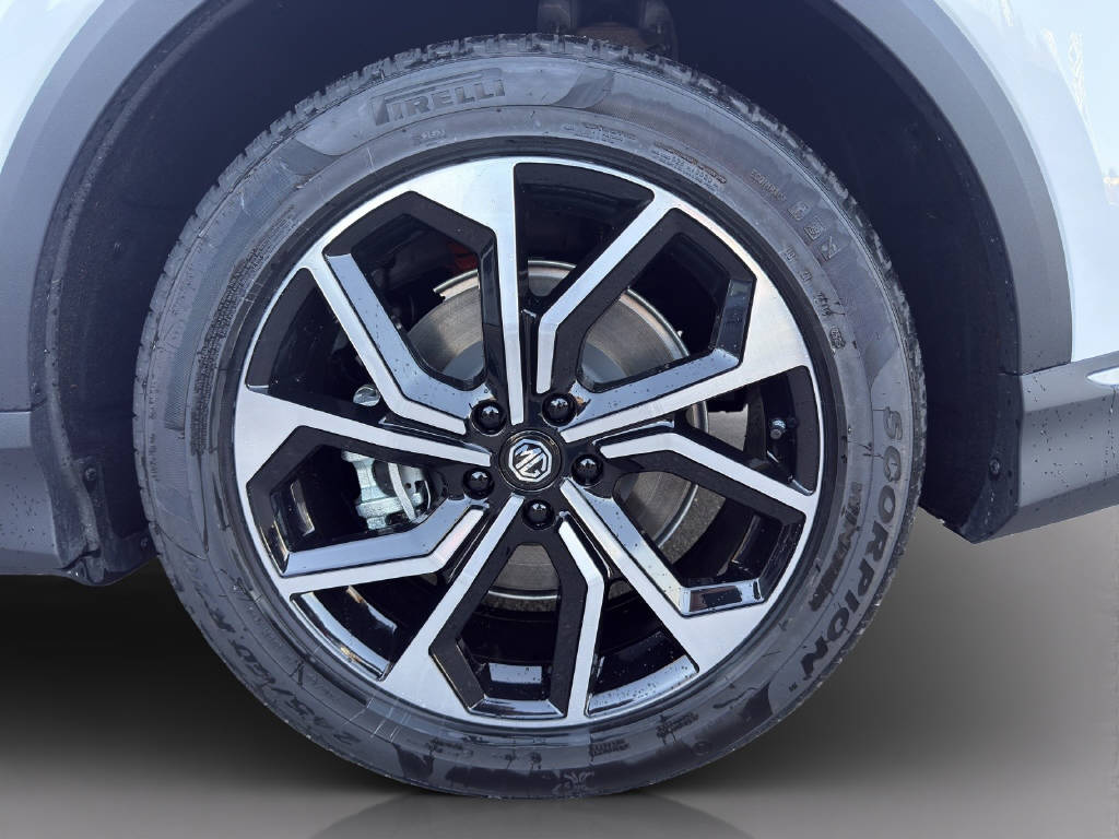 MG S6 EV 77 kWh Luxury 4WD-image-11