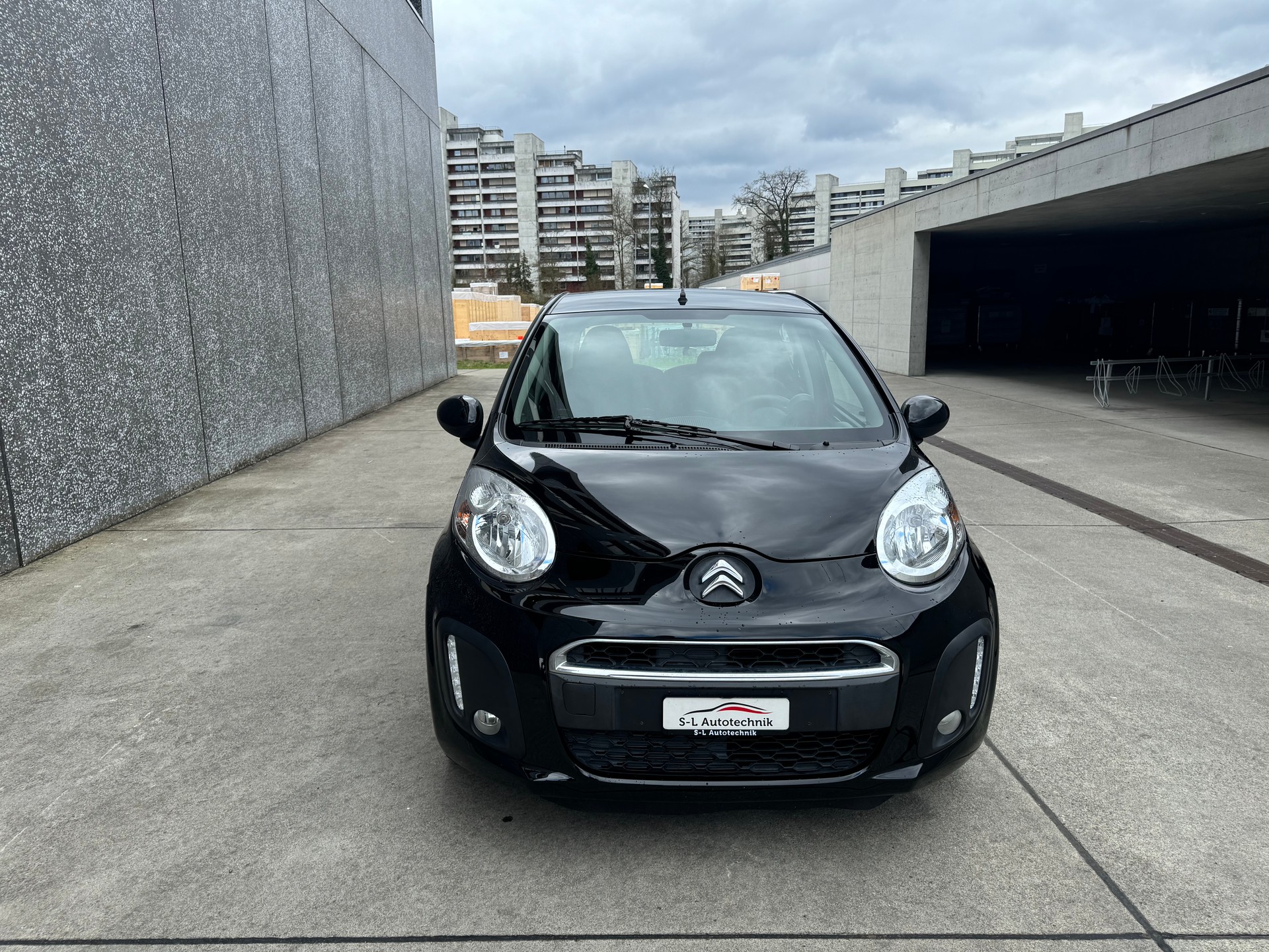 CITROEN C1 1.0i Séduction EGS-showroom-element-1