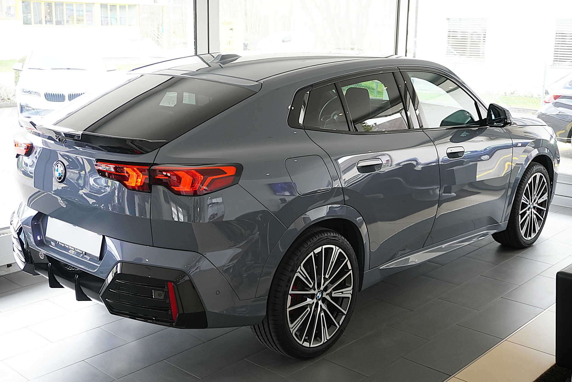 BMW X2 xDrive 20d 48V M Sport Pro-image-4