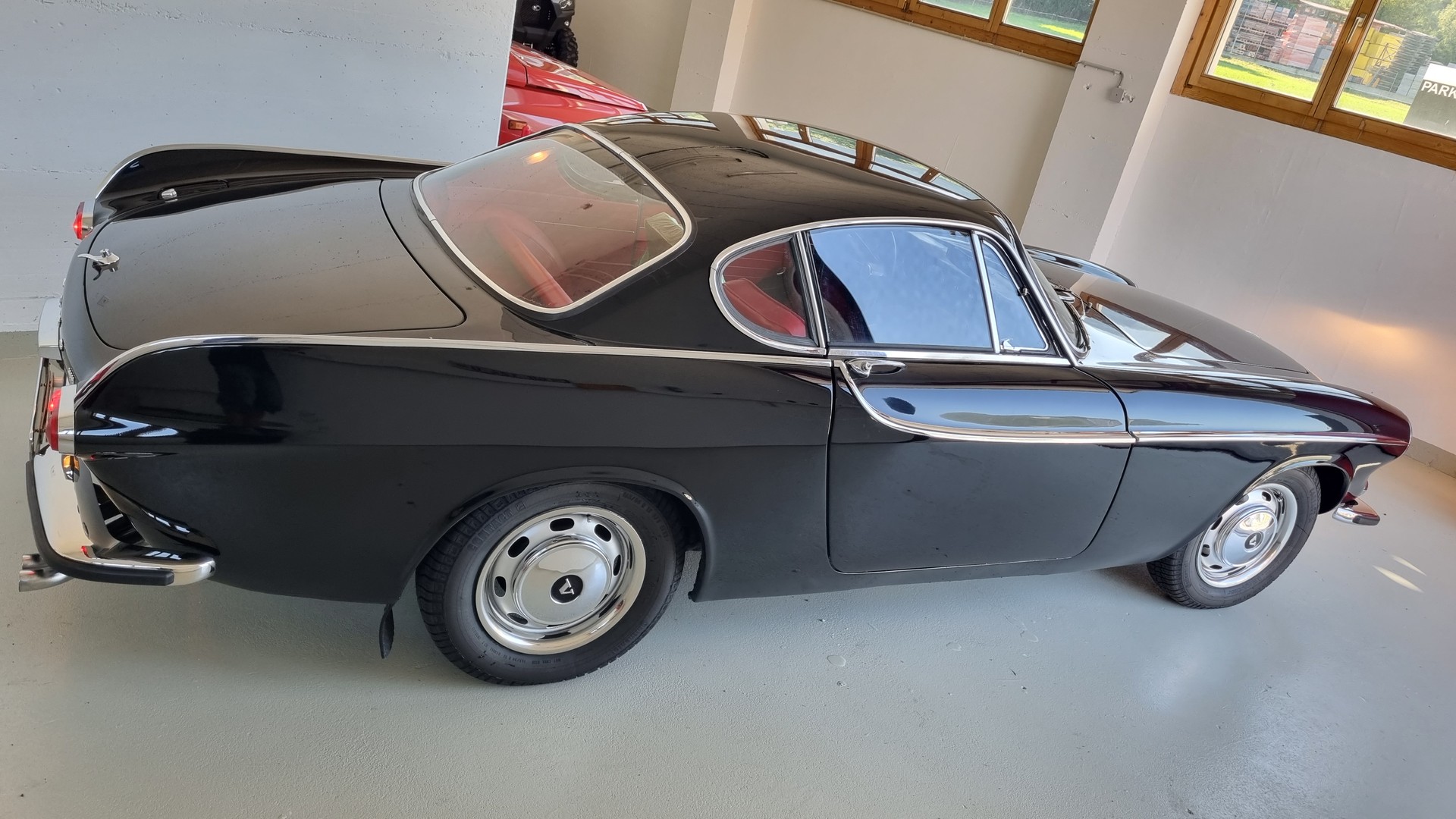 VOLVO-image-2