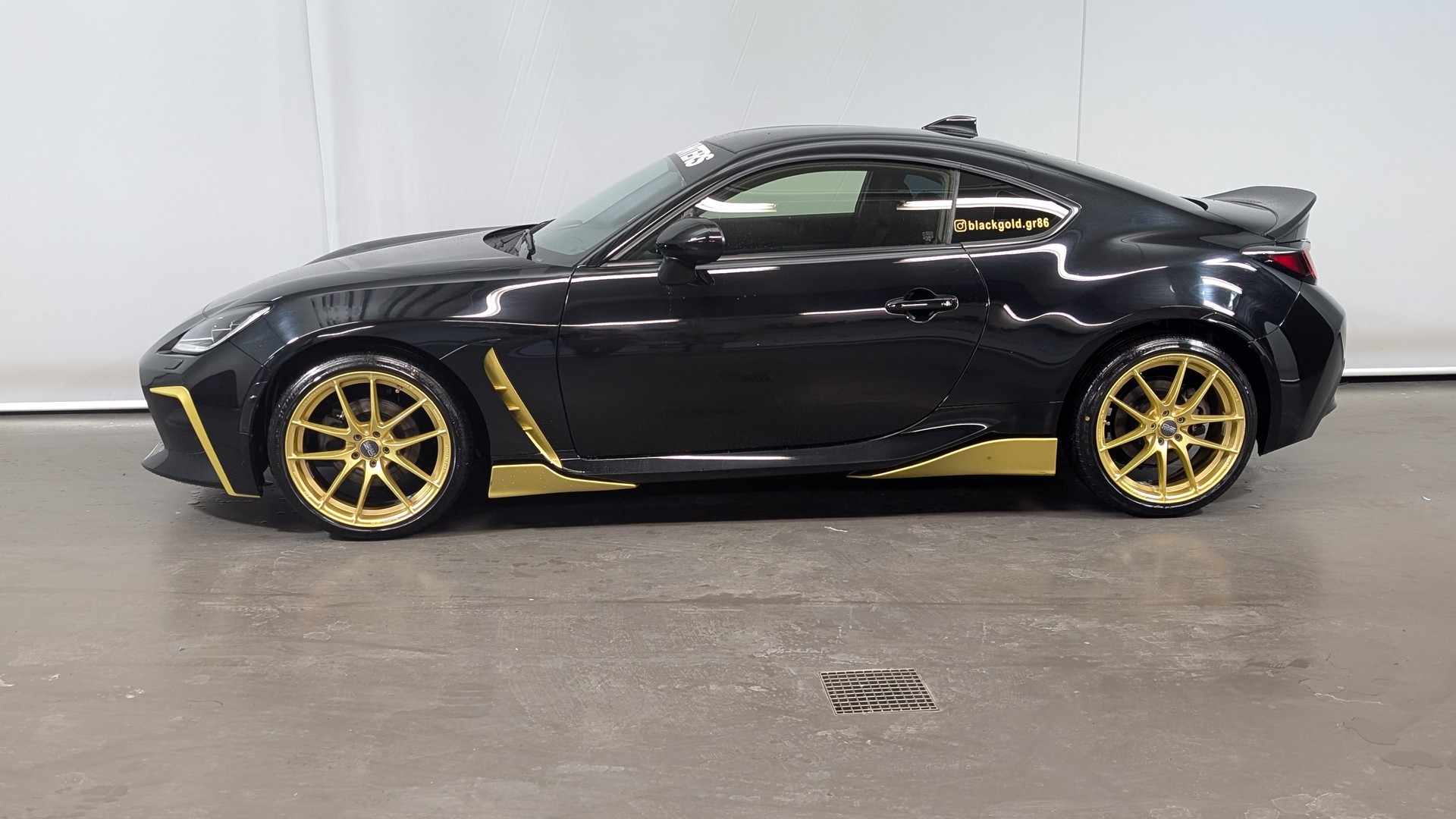 TOYOTA GR 86 2.4 Sport-image-2