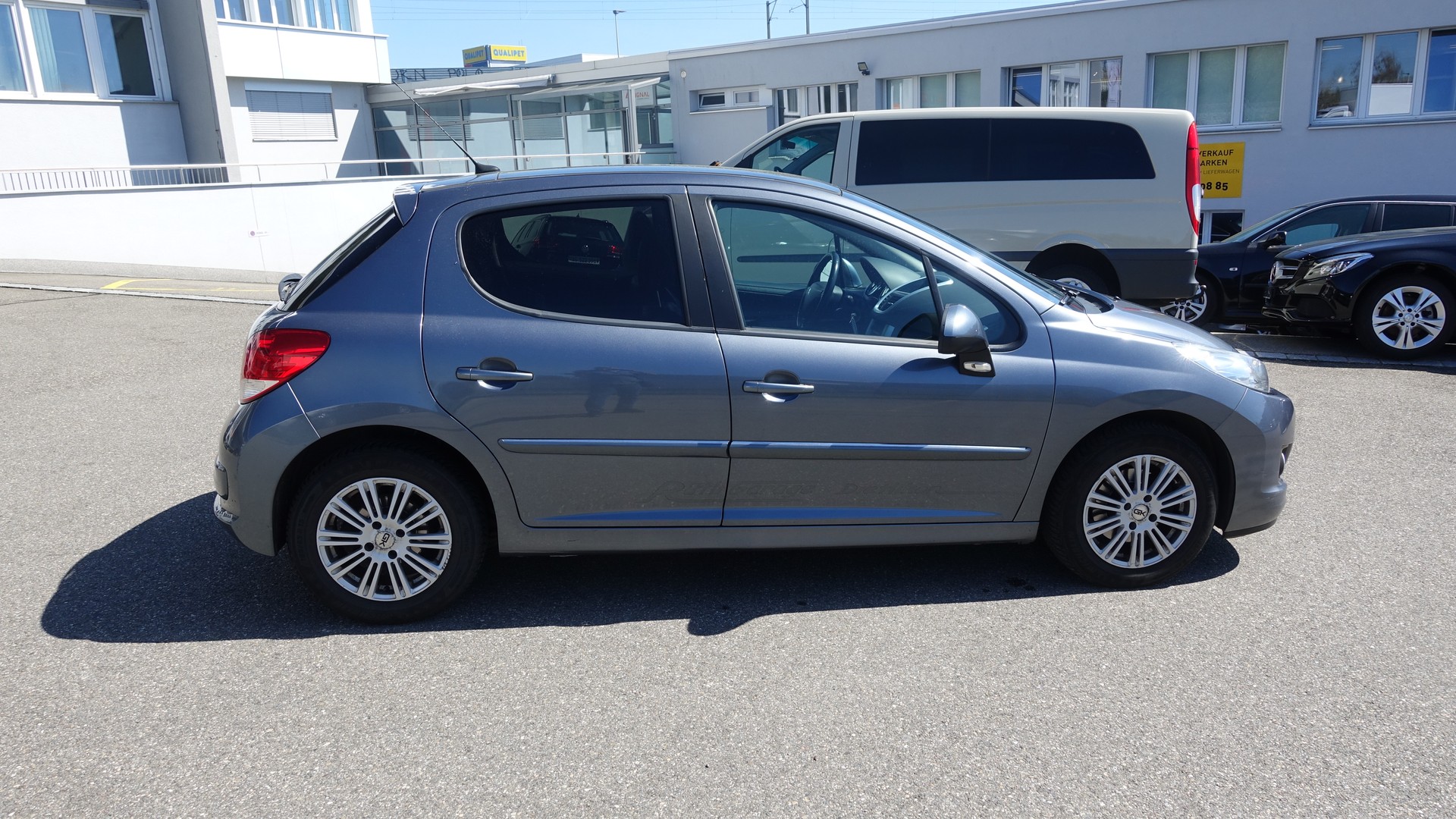 PEUGEOT 207 1.6 16V Sport-image-2
