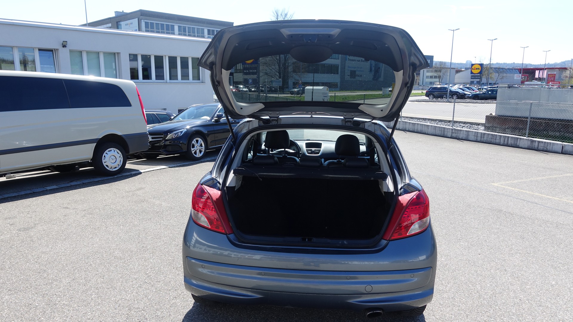 PEUGEOT 207 1.6 16V Sport-image-11