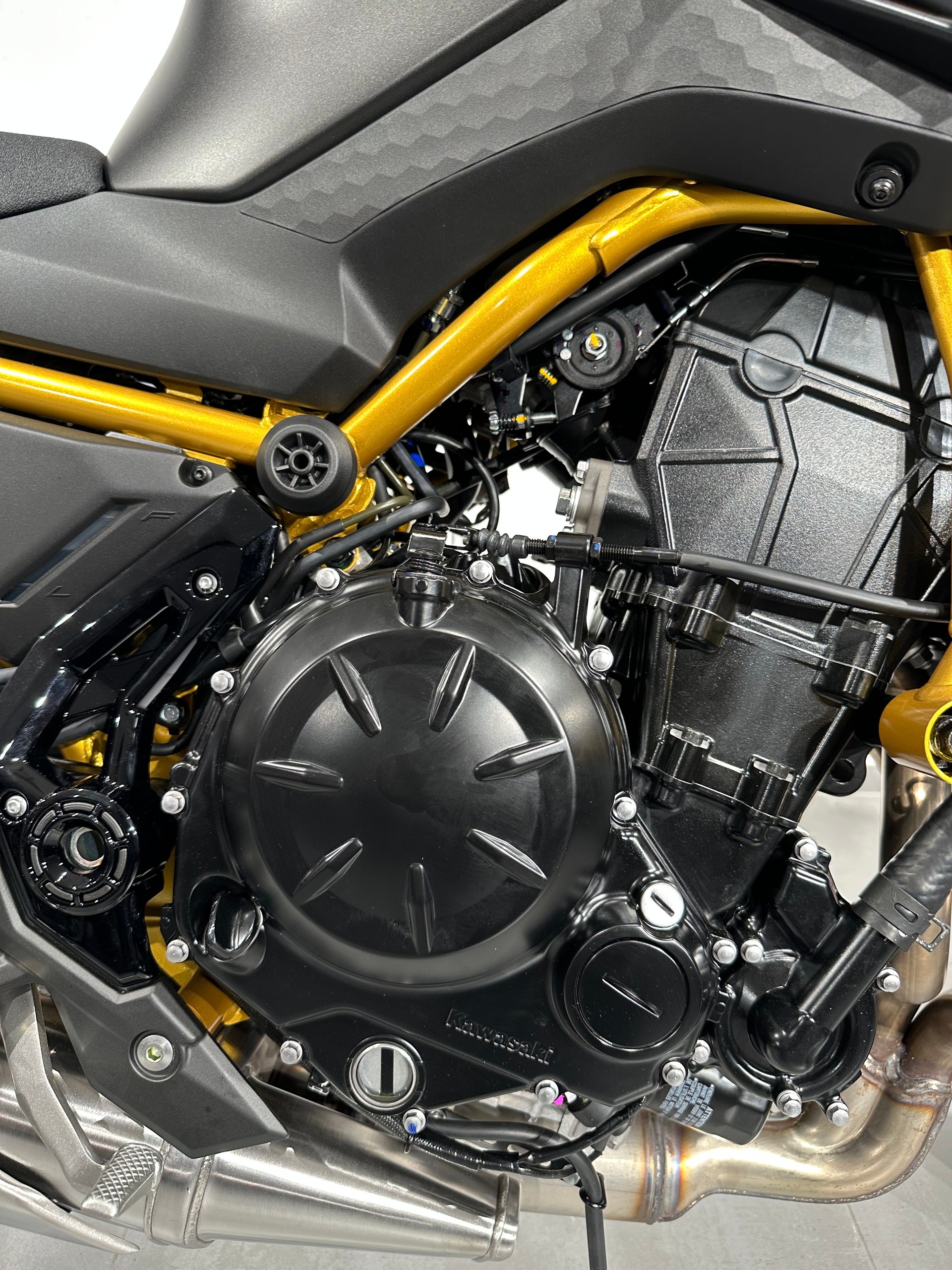 KAWASAKI Z 650 S-image-11