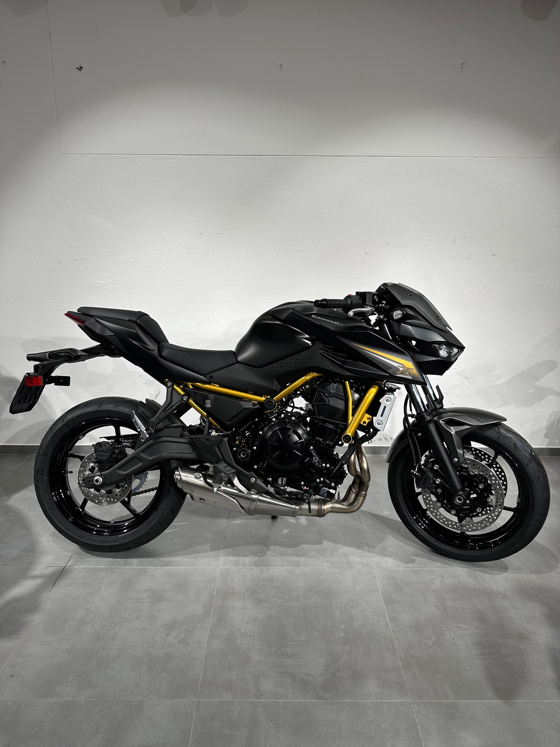 KAWASAKI Z 650 S-image-0