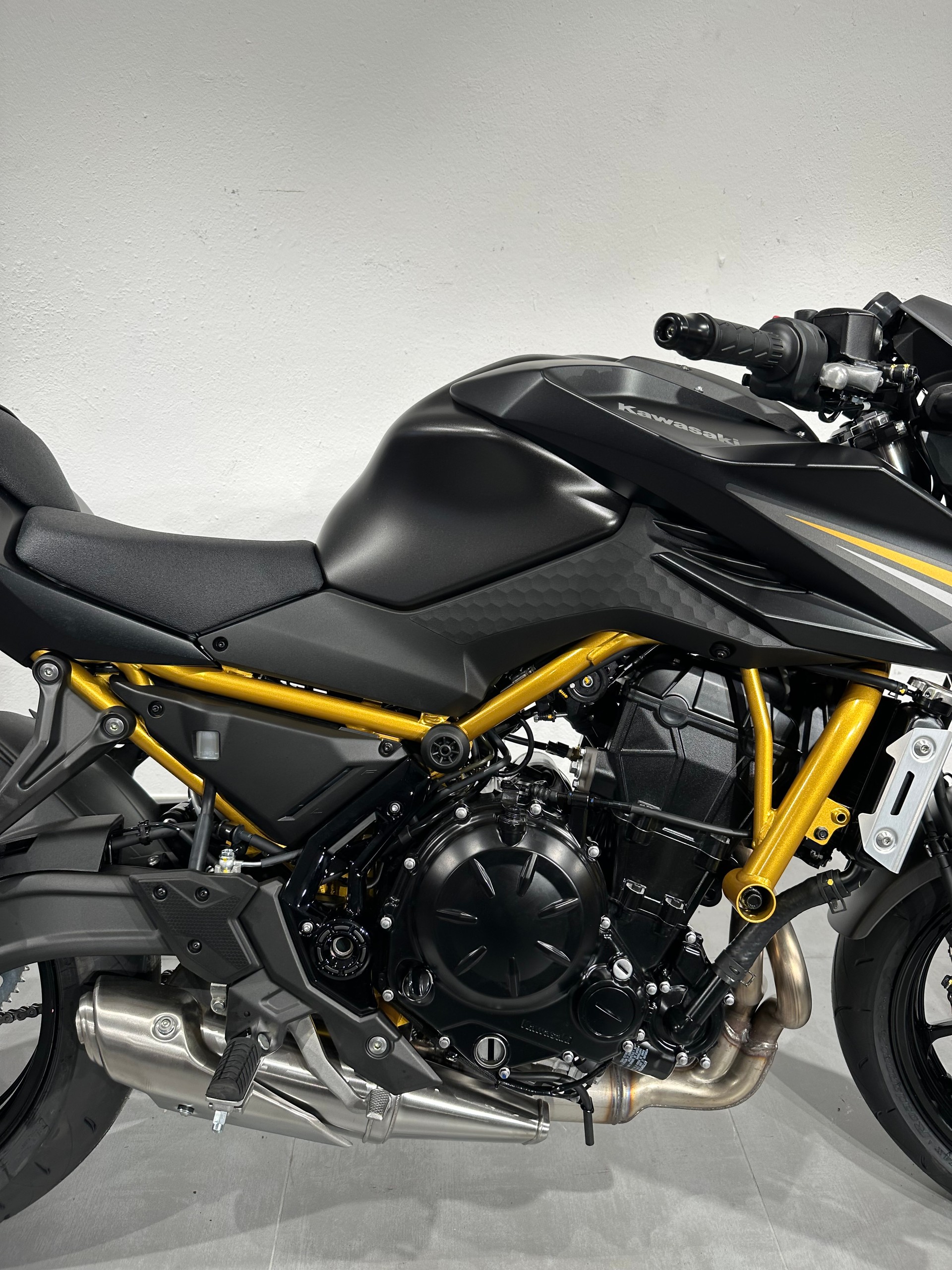 KAWASAKI Z 650 S-image-5