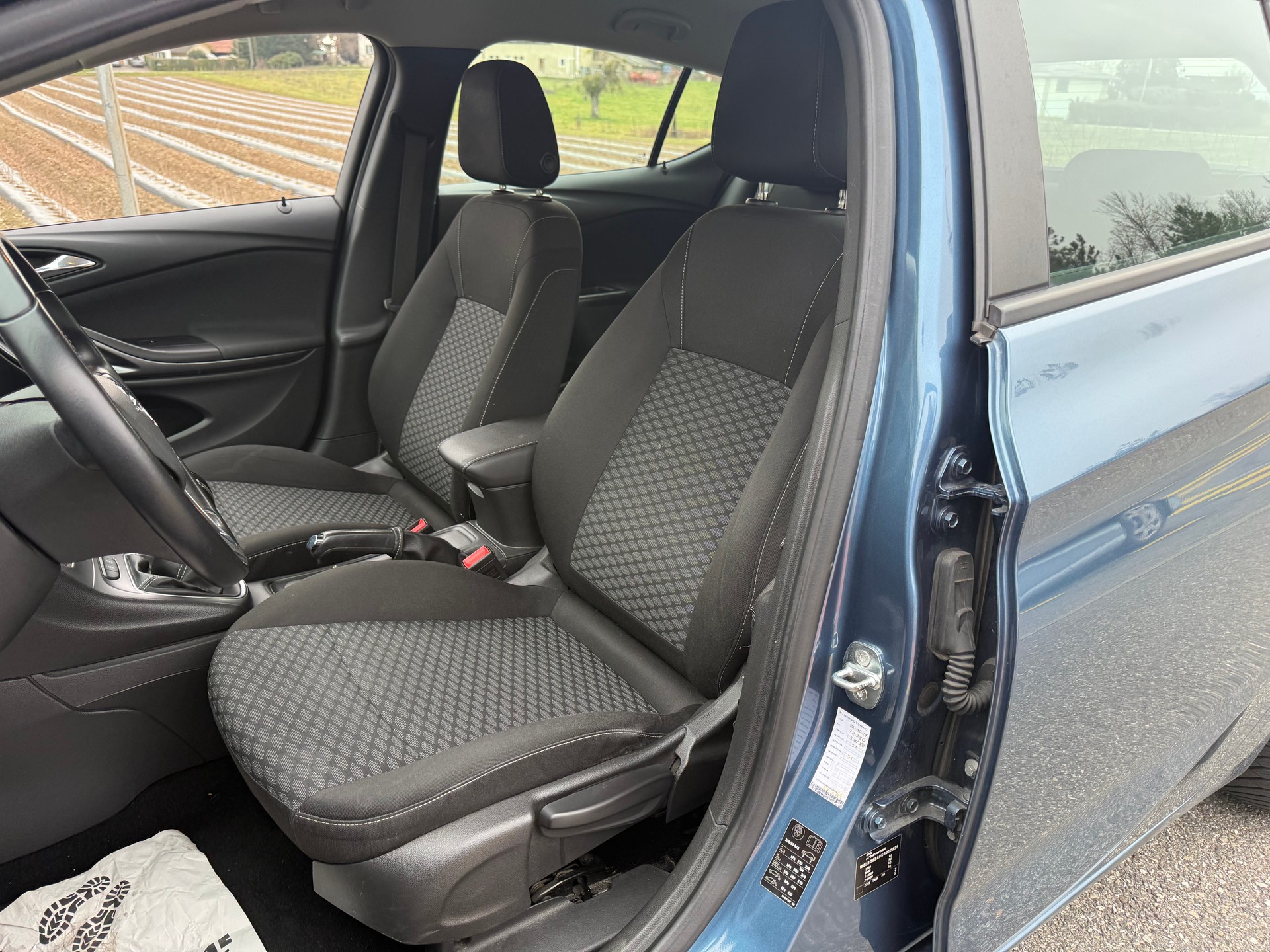 OPEL Astra 1.0i Turbo Enjoy-image-14