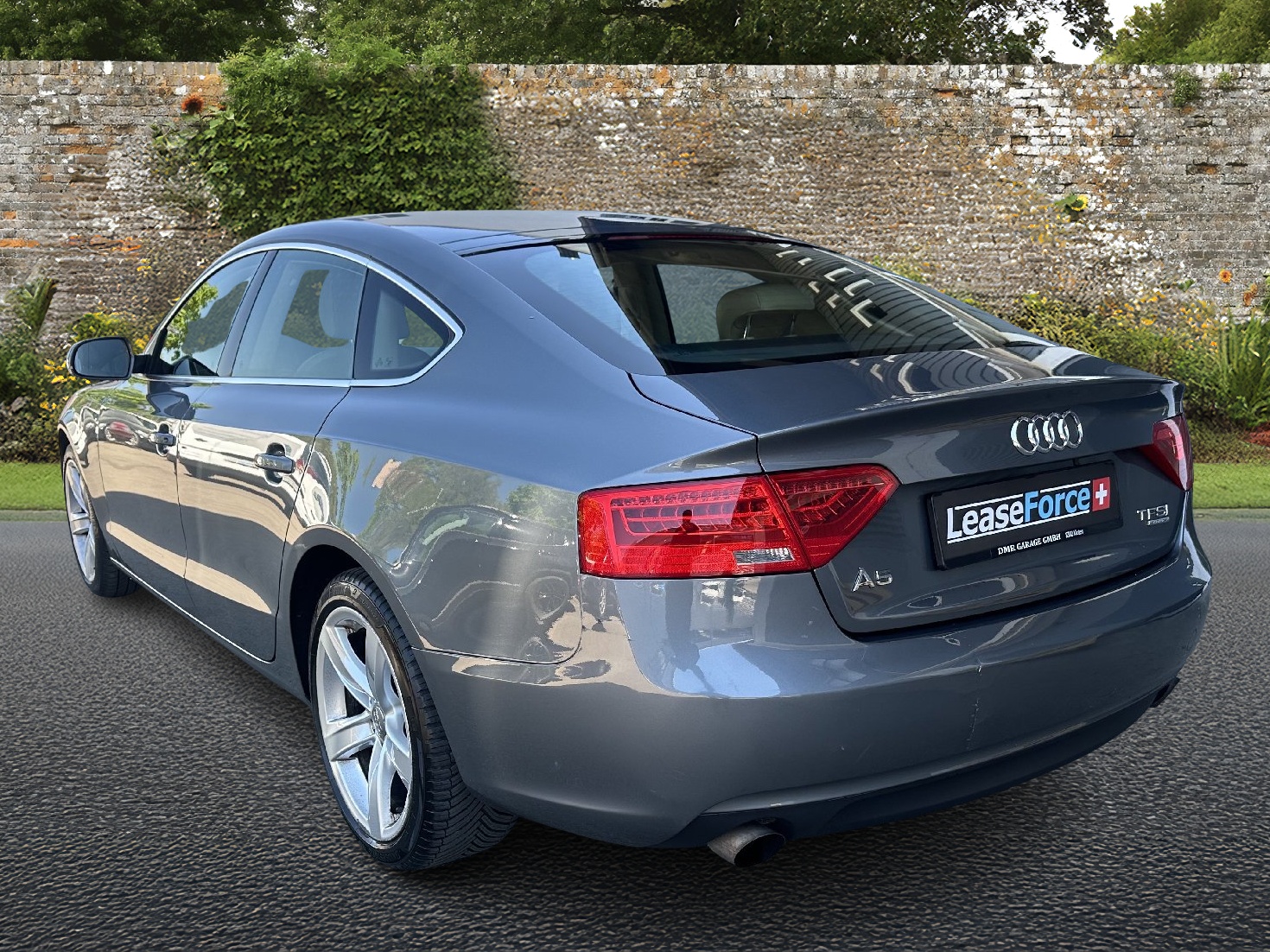 AUDI 2.0 TFSI (211 PS)-image-2