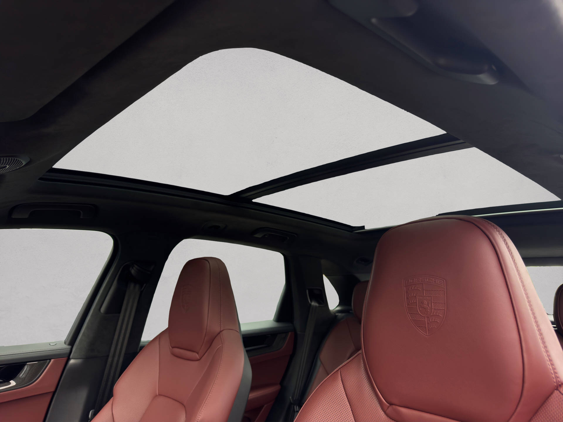 PORSCHE Cayenne GTS-image-13