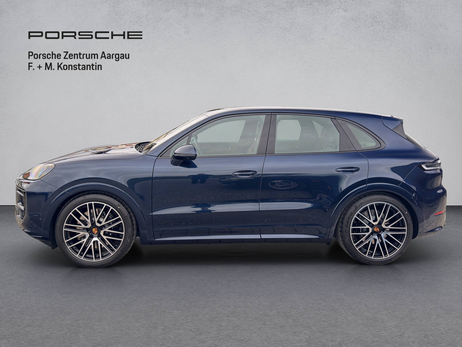 PORSCHE Cayenne GTS-image-2